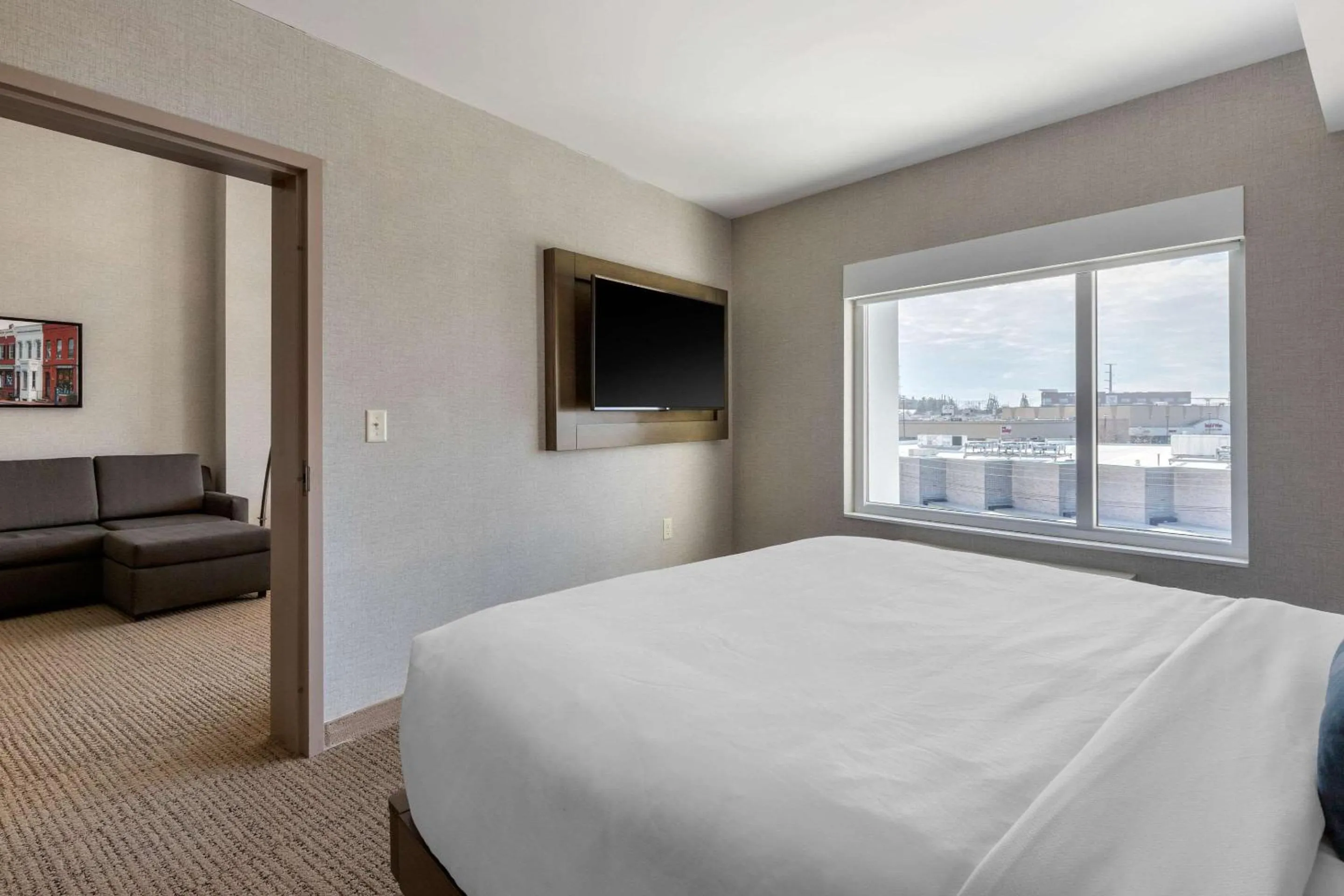 Bedroom, Bed in Cambria Hotel West Orange