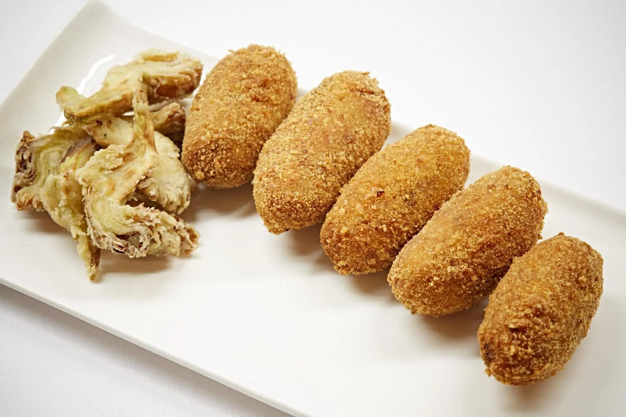 Restaurant/places to eat in Hostal Crisami