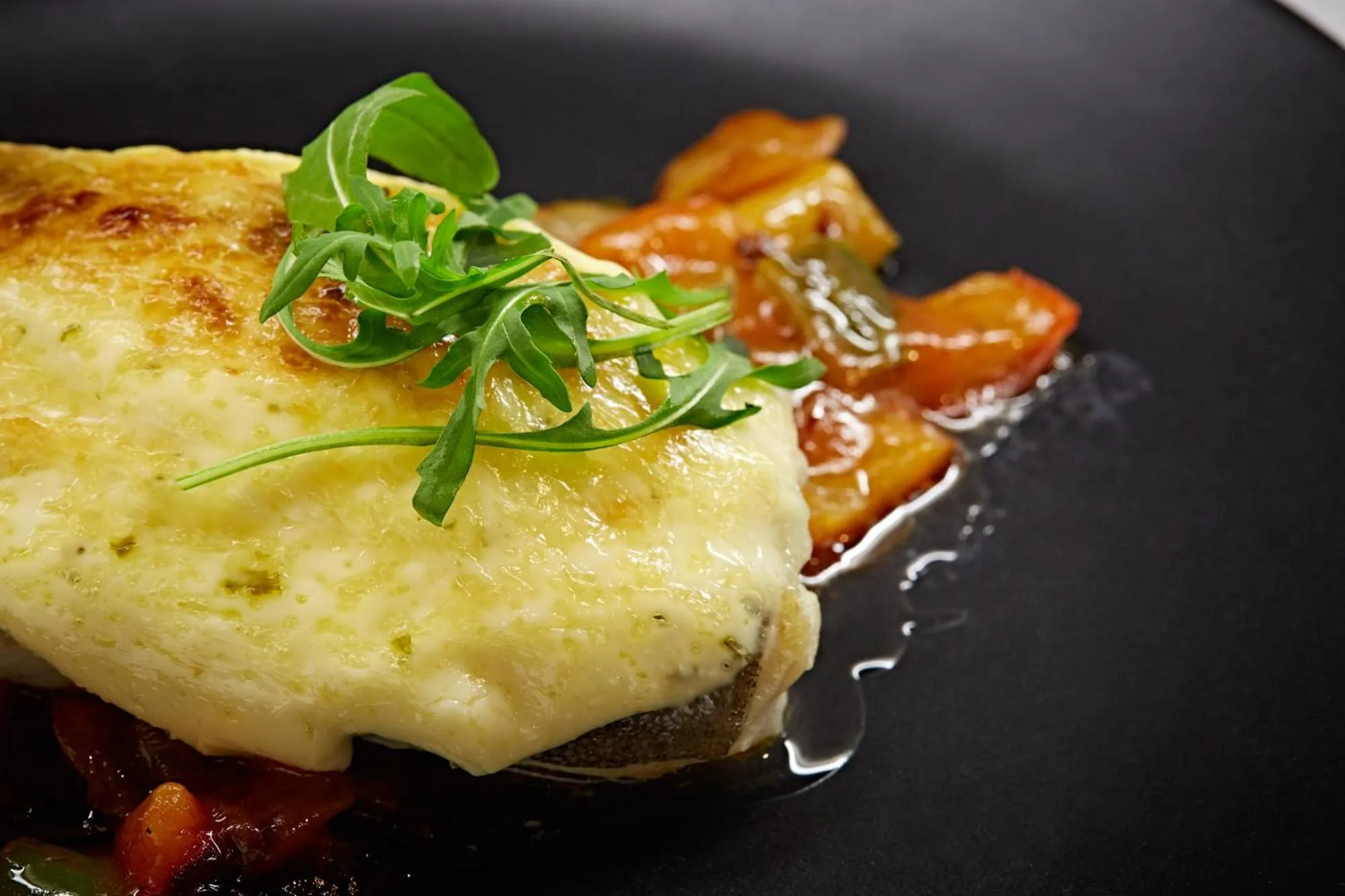 Restaurant/places to eat in Hostal Crisami