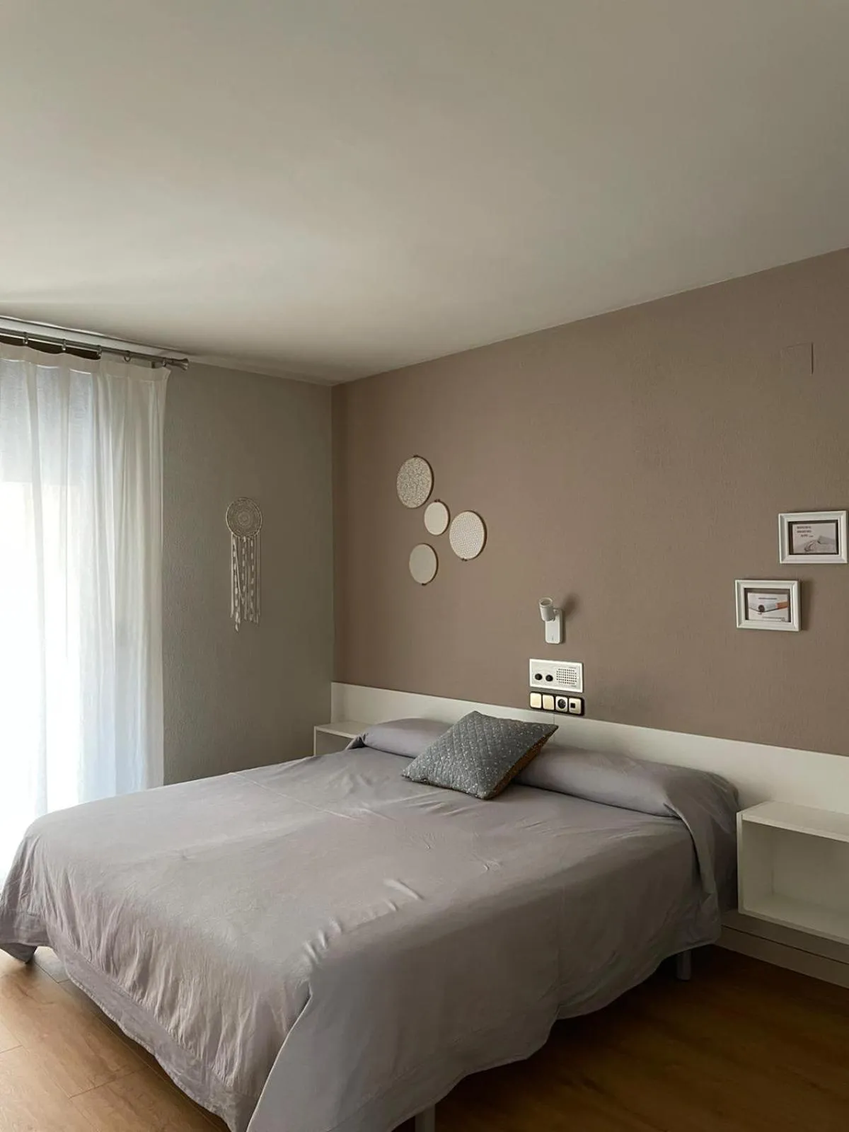 Bed in Hostal Crisami