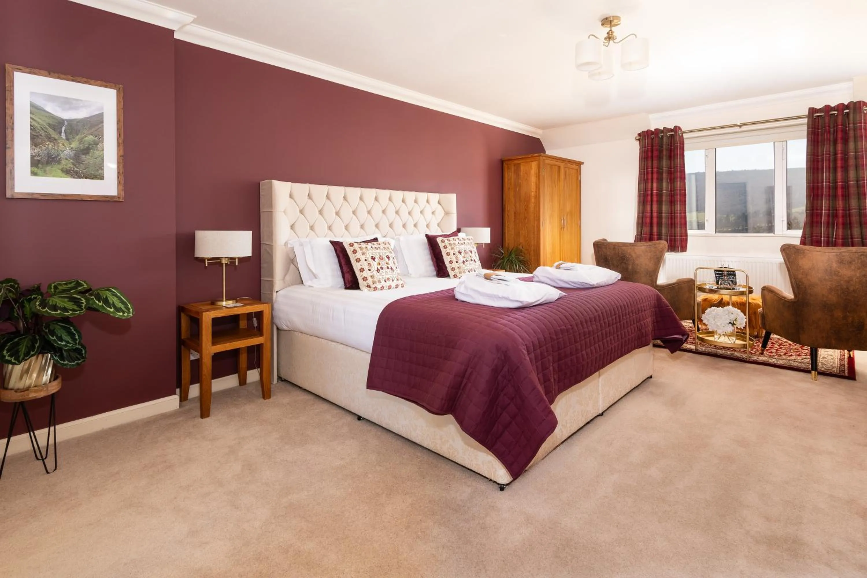 Seating area, Bed in Beinn Bhracaigh