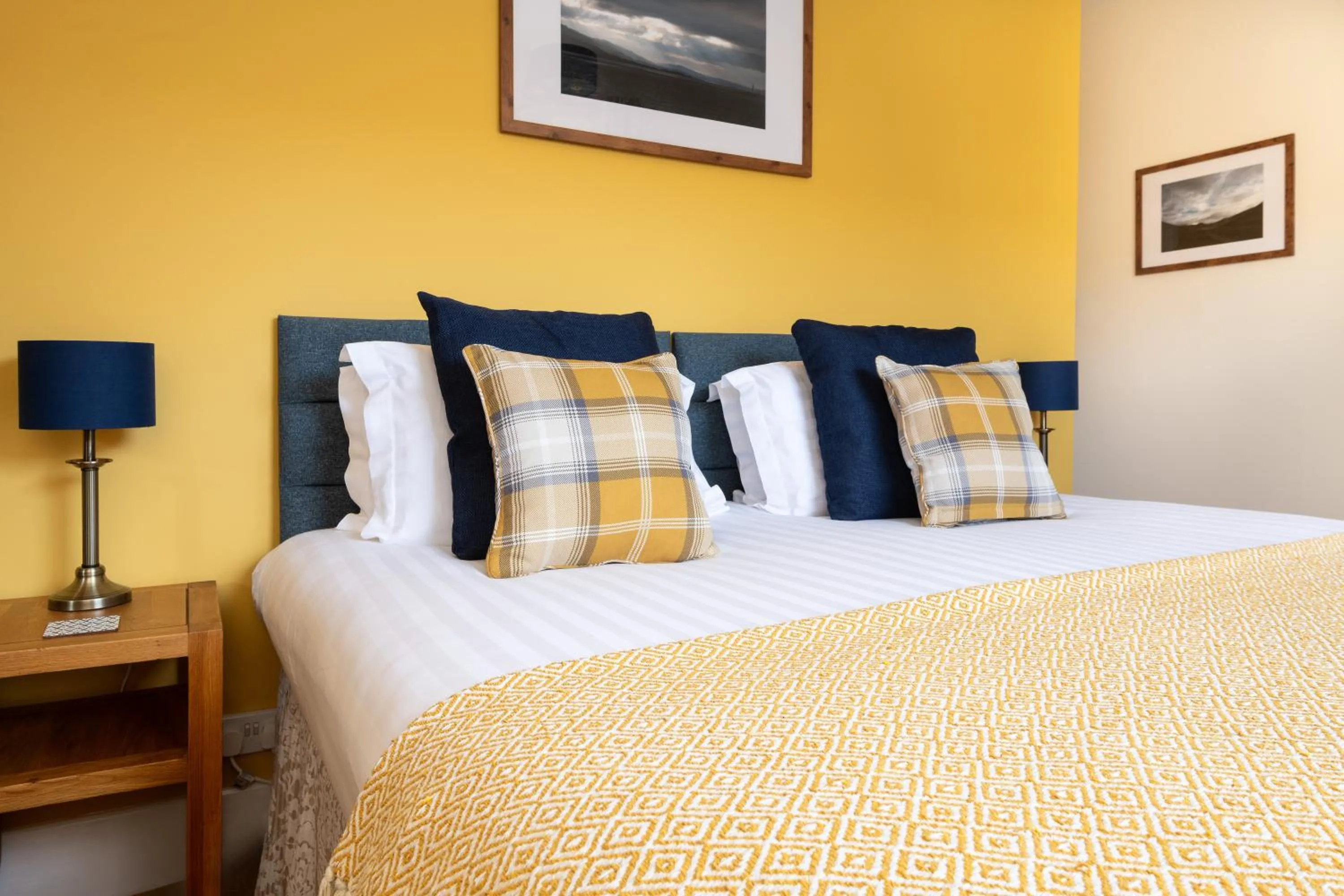 Bedroom, Bed in Beinn Bhracaigh