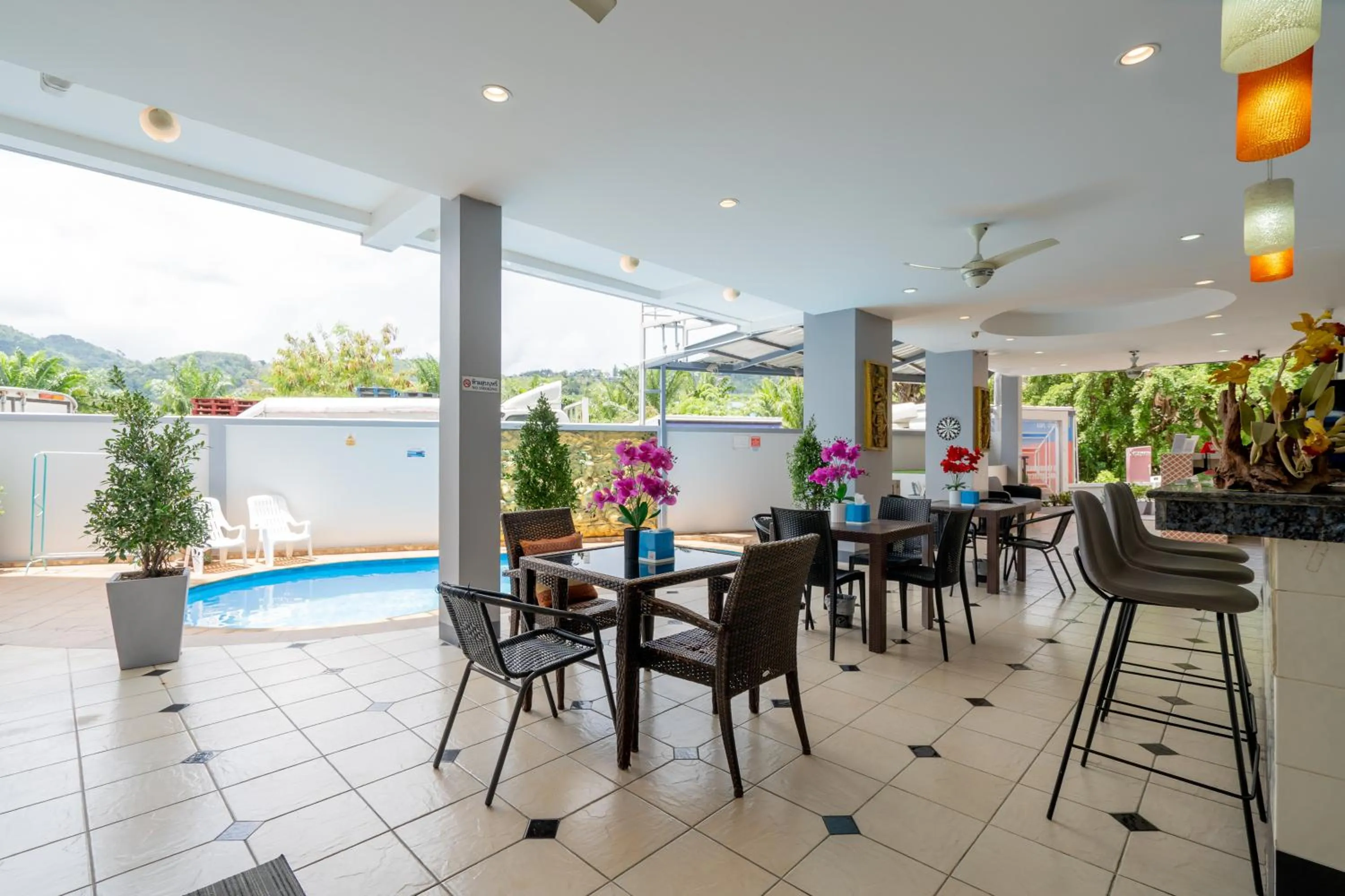 Lobby or reception in Square One Hotel Patong