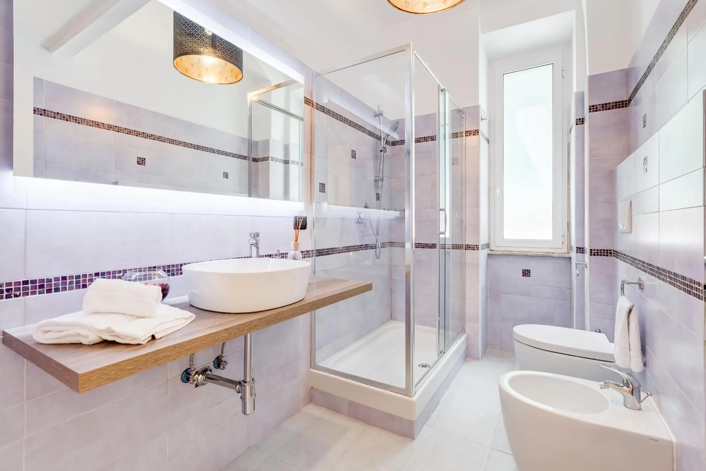 Shower in Vaticano Private Apartment