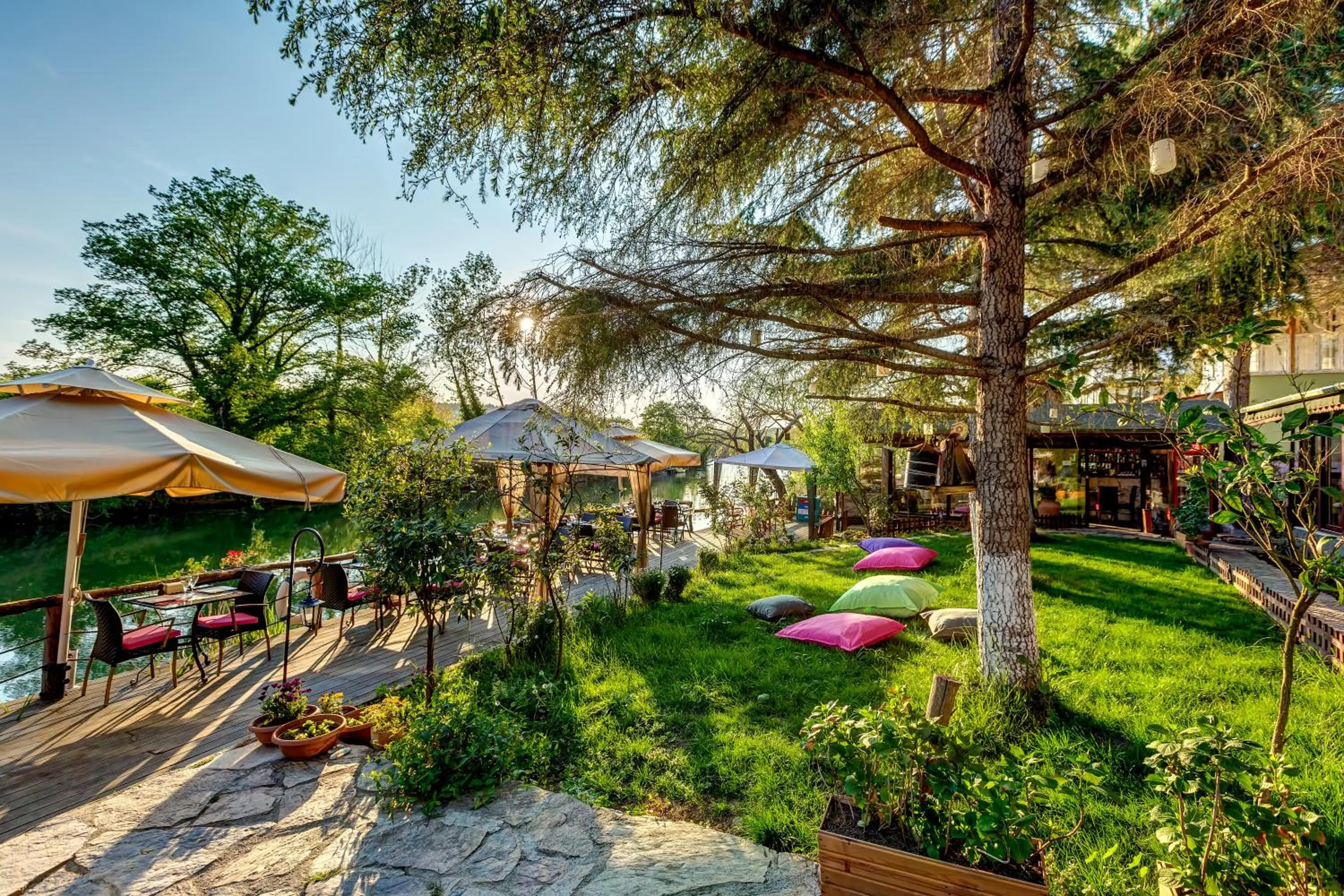 Garden in Park Mandalin Hotel - Adult only