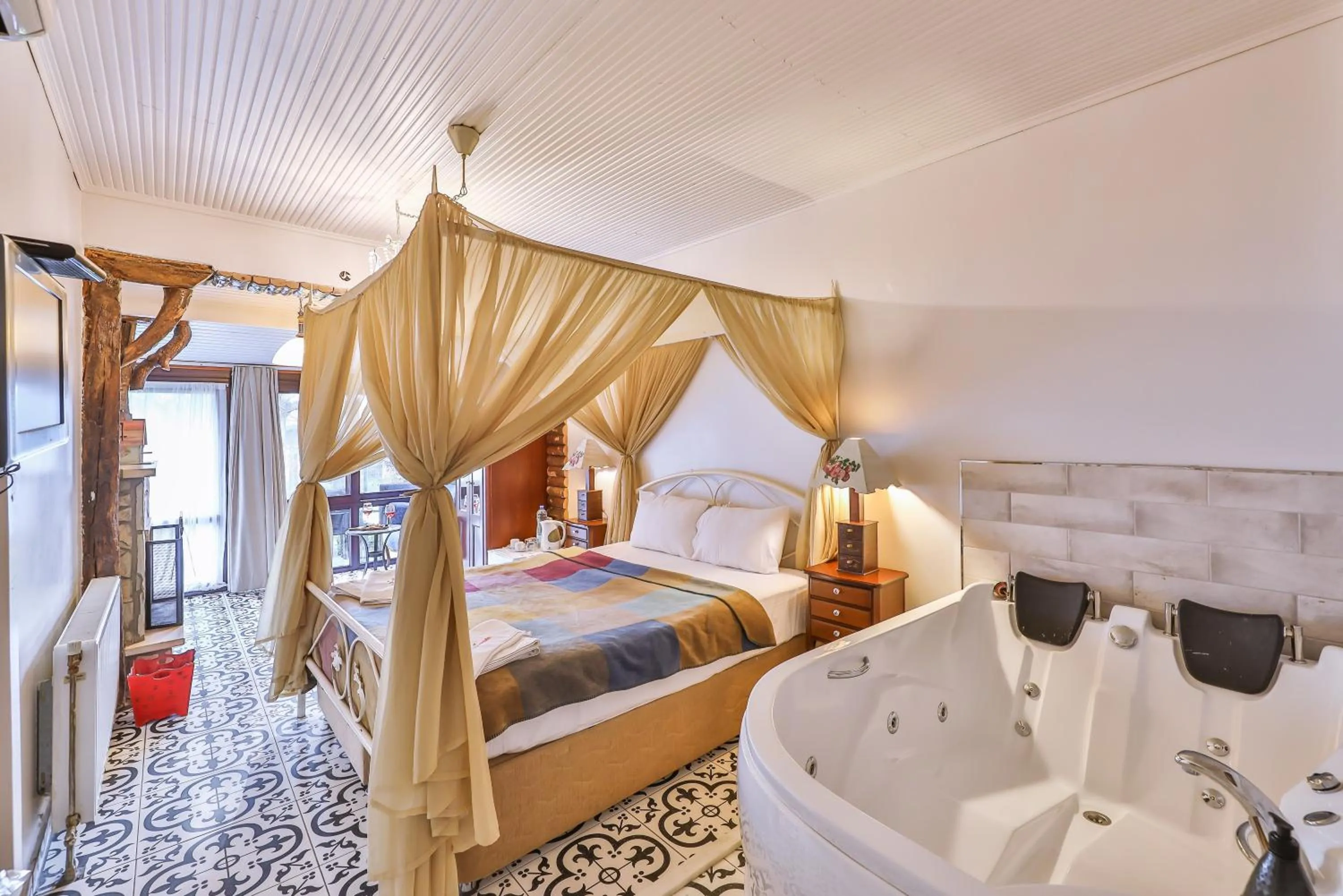 Bedroom, Bed in Park Mandalin Hotel - Adult only