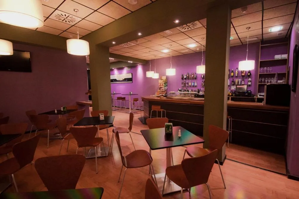 Restaurant/places to eat in Hotel Fornos