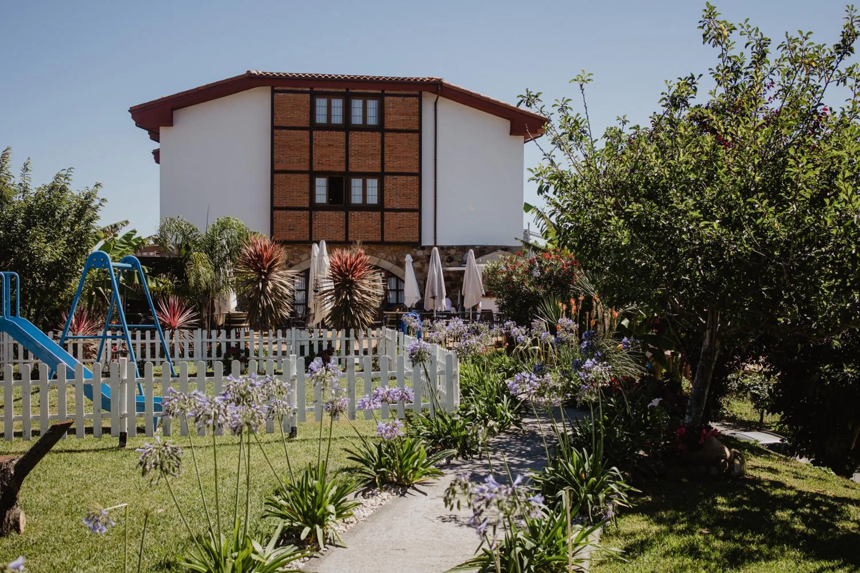 Property building in Hotel Cueli