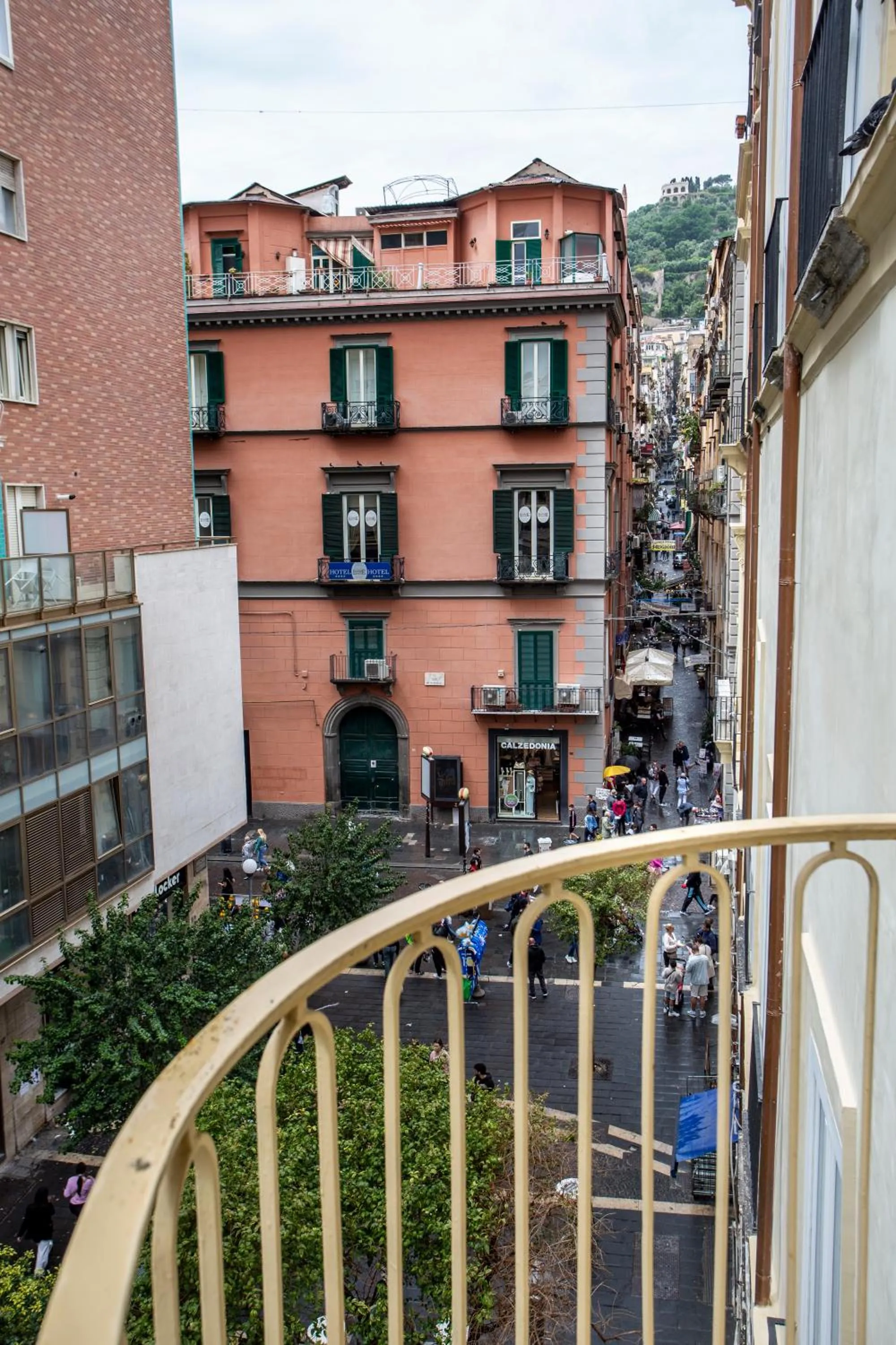 Lobby or reception in Bell's