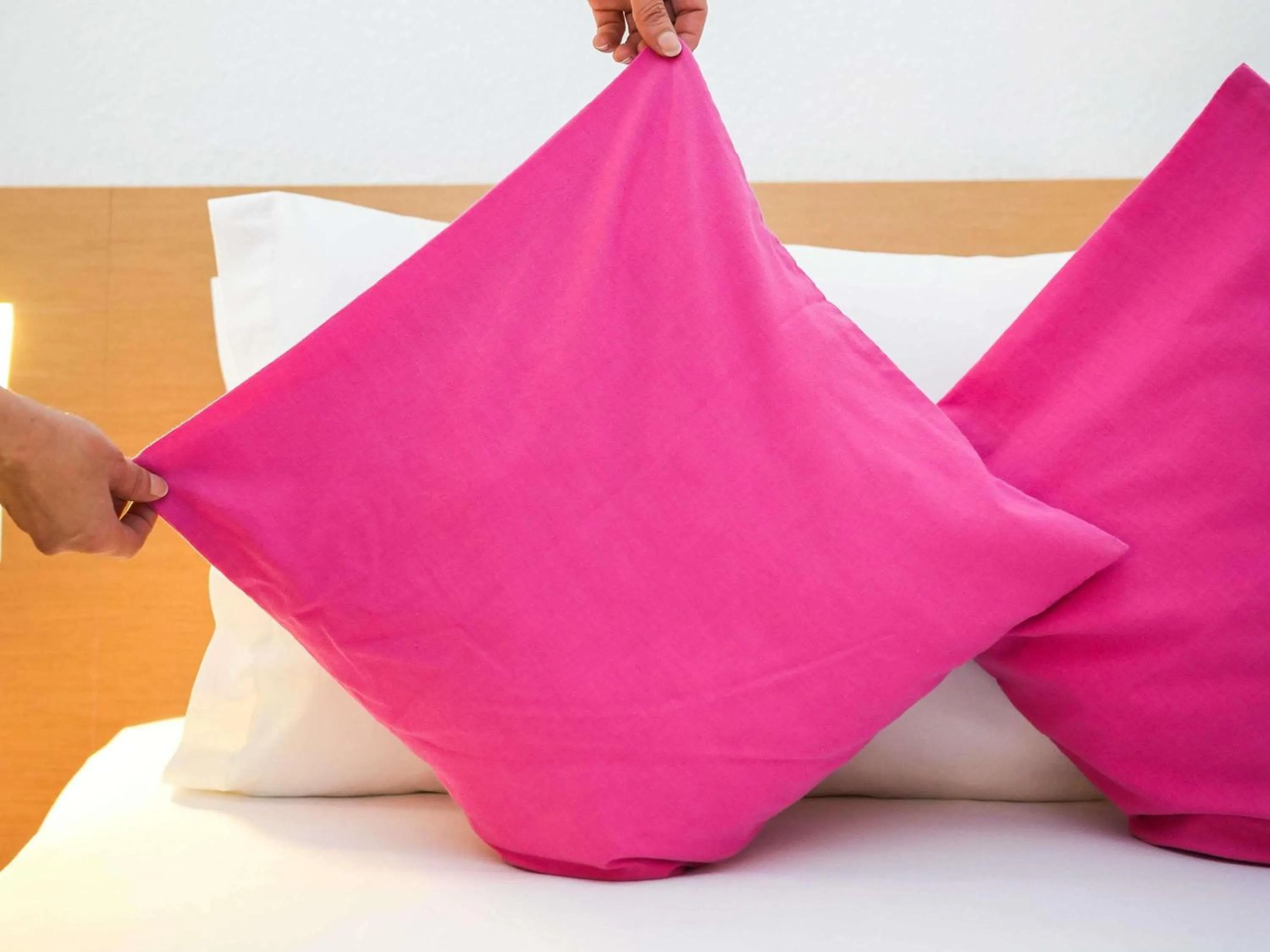 Bedroom, Bed in Novotel Tunis