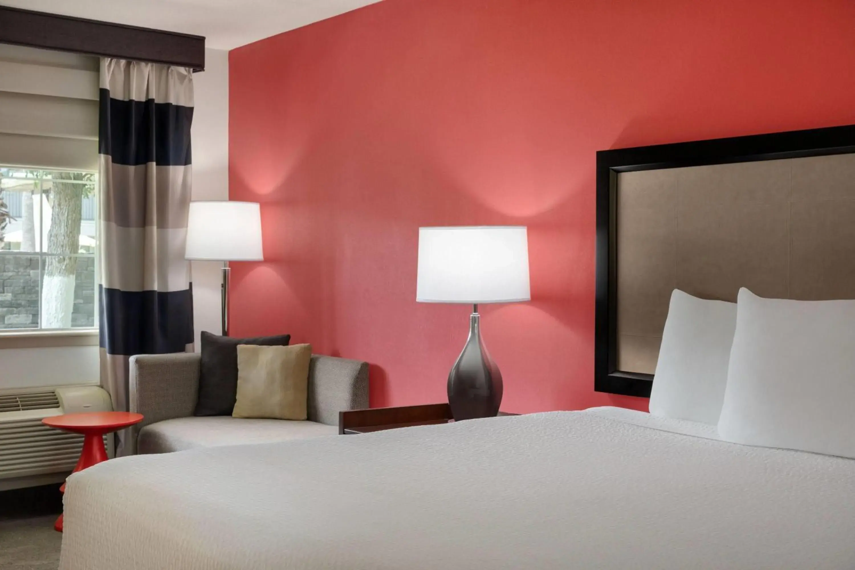 King Room - Non-Smoking in Ramada by Wyndham Del Rio King Room - Non-Smoking in Ramada by Wyndham Del Rio