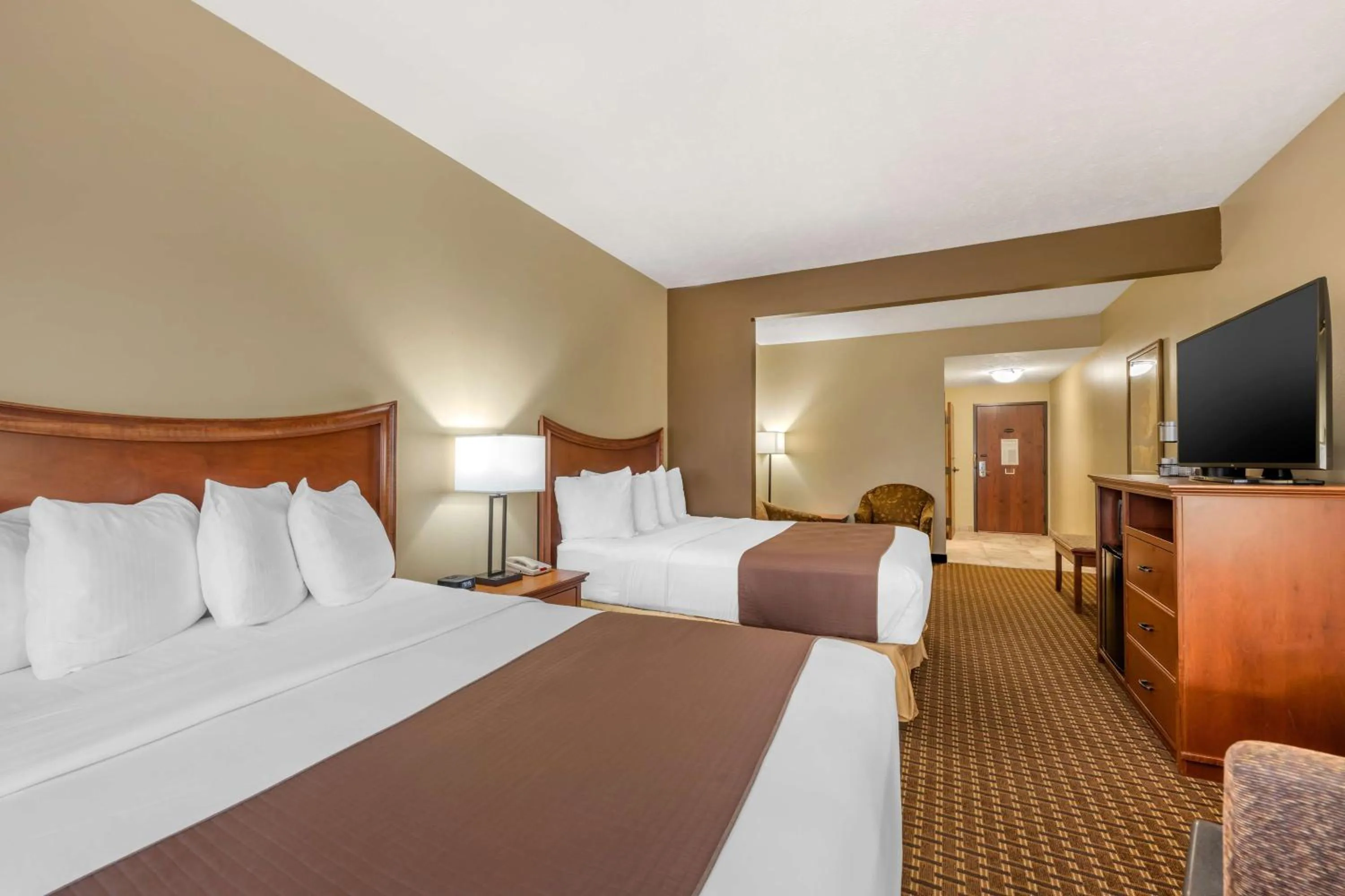 Bedroom, Bed in Best Western Plus Grand Island Inn and Suites