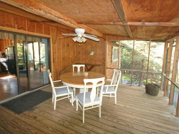 Deluxe Villa in Mountain Springs Cabins Deluxe Villa in Mountain Springs Cabins