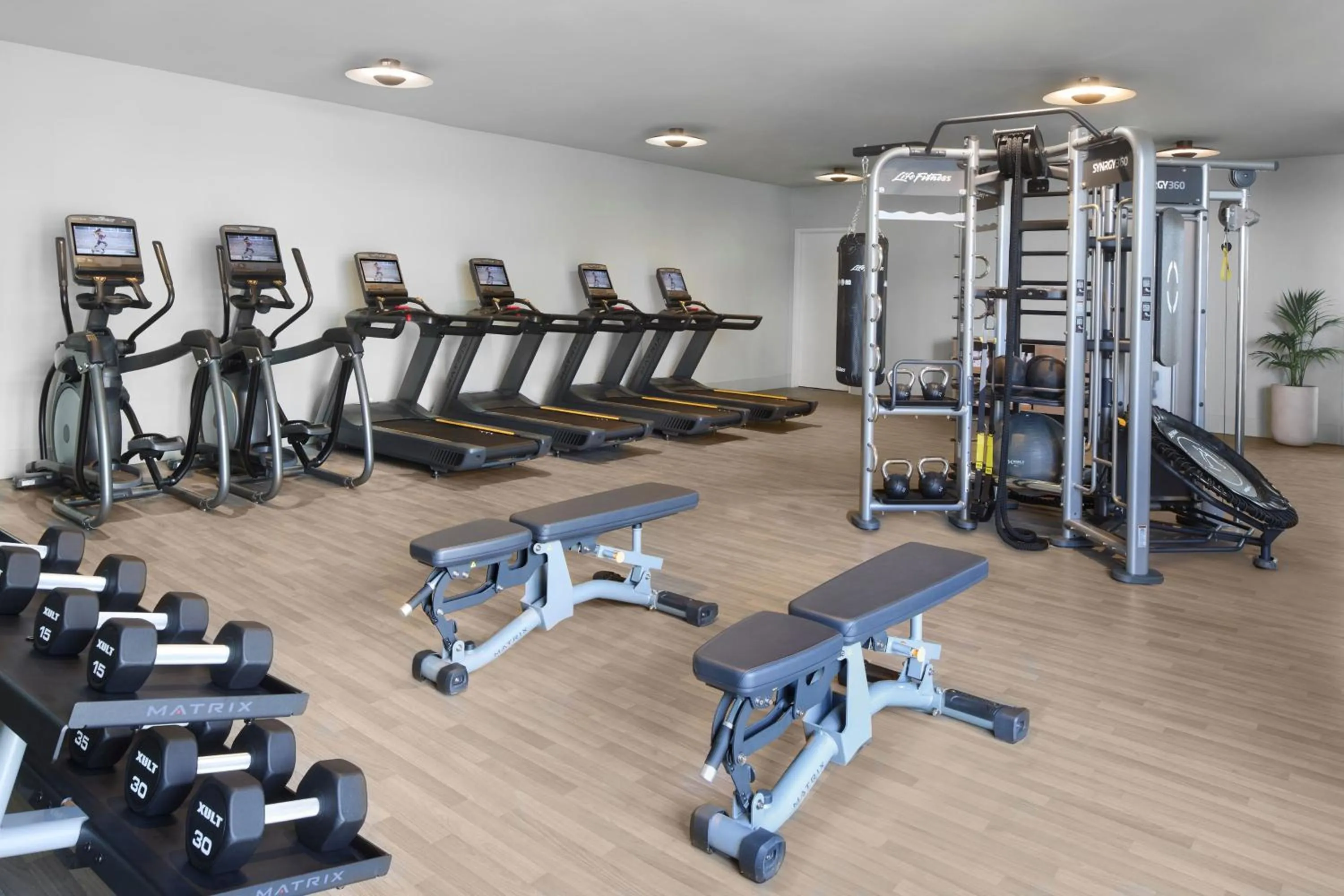 Fitness centre/facilities in Monterey Beach Hotel, a Tribute Portfolio Hotel