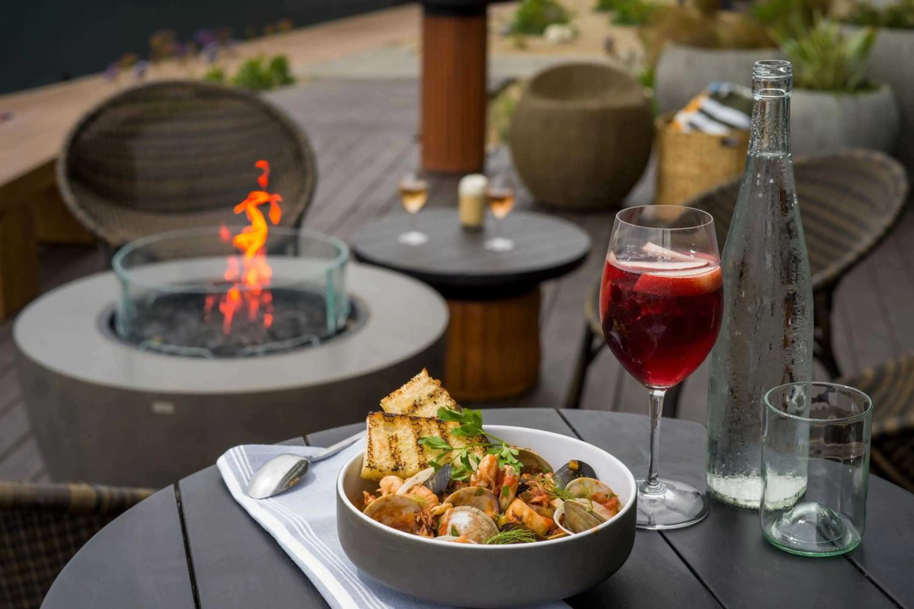 Restaurant/places to eat in Monterey Beach Hotel, a Tribute Portfolio Hotel