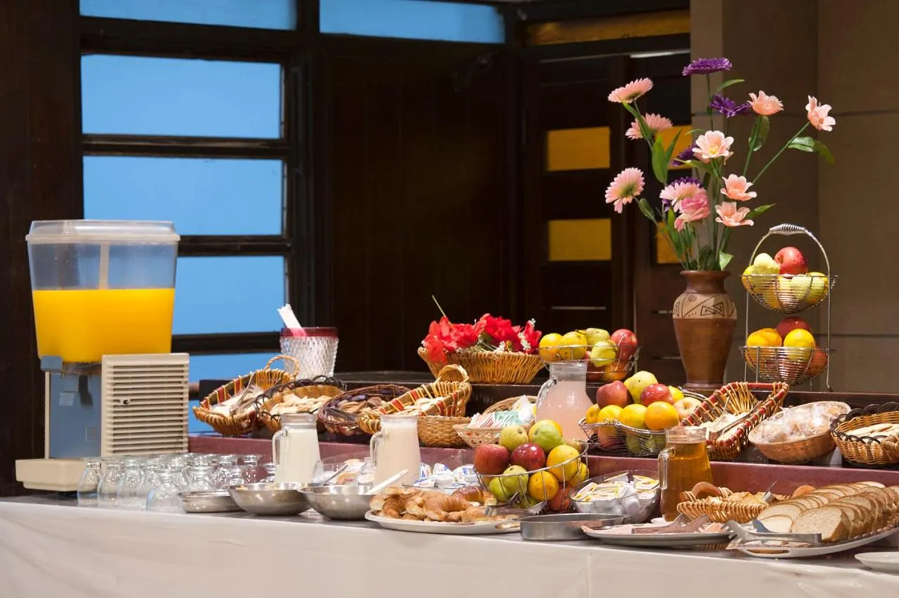 Breakfast in Gran Hotel San Luis