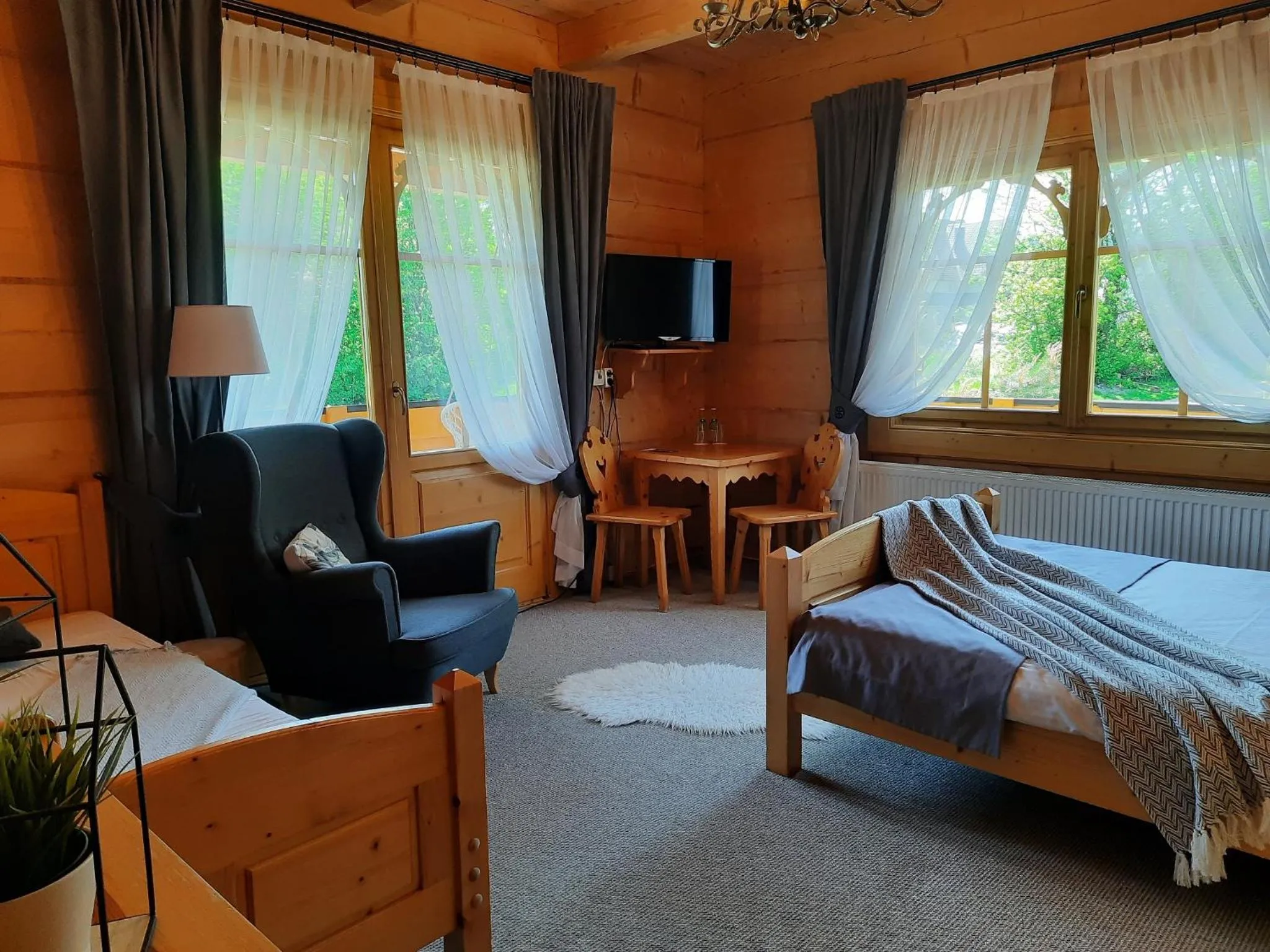 Balcony/Terrace, Bed in Willa Płazówka Białczańska