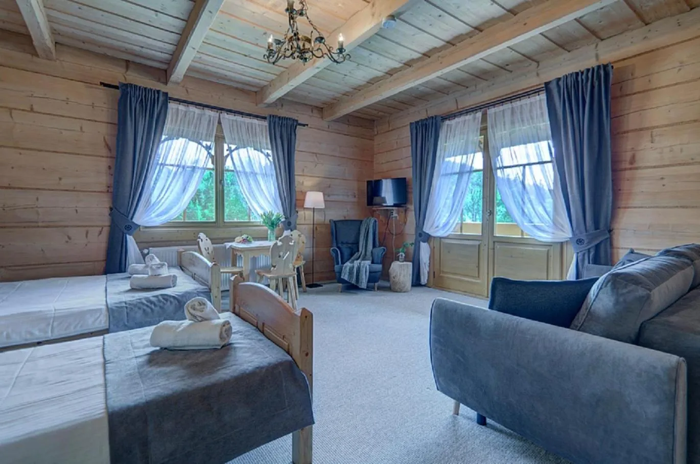 Photo of the whole room in Willa Płazówka Białczańska