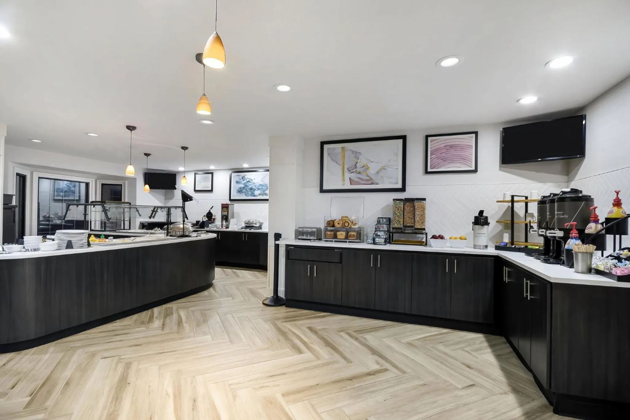 Breakfast in Staybridge Suites Toledo/Maumee by IHG