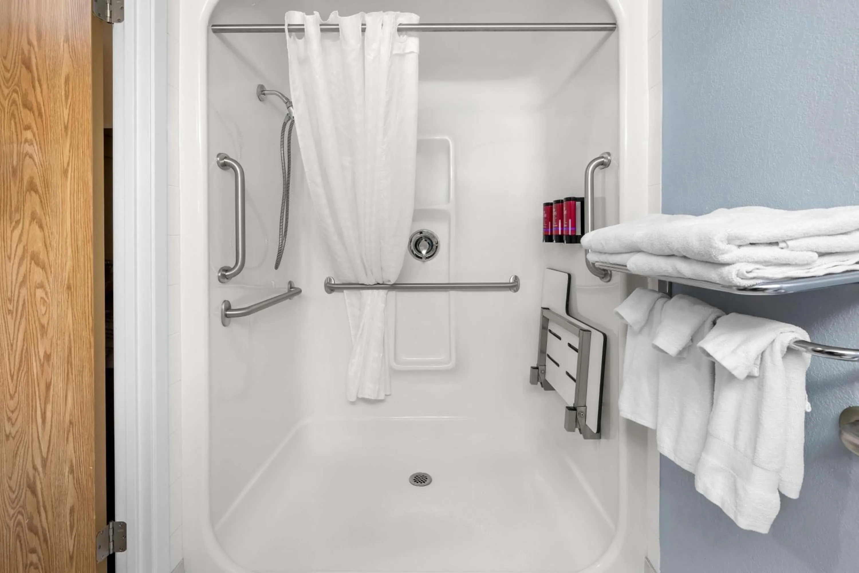 Bathroom in SureStay Plus Hotel by Best Western Drumheller