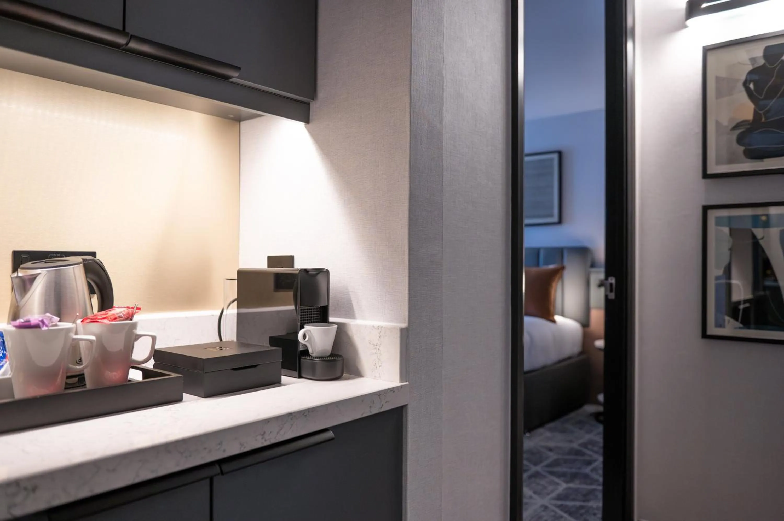 Photo of the whole room in Crowne Plaza Birmingham City by IHG