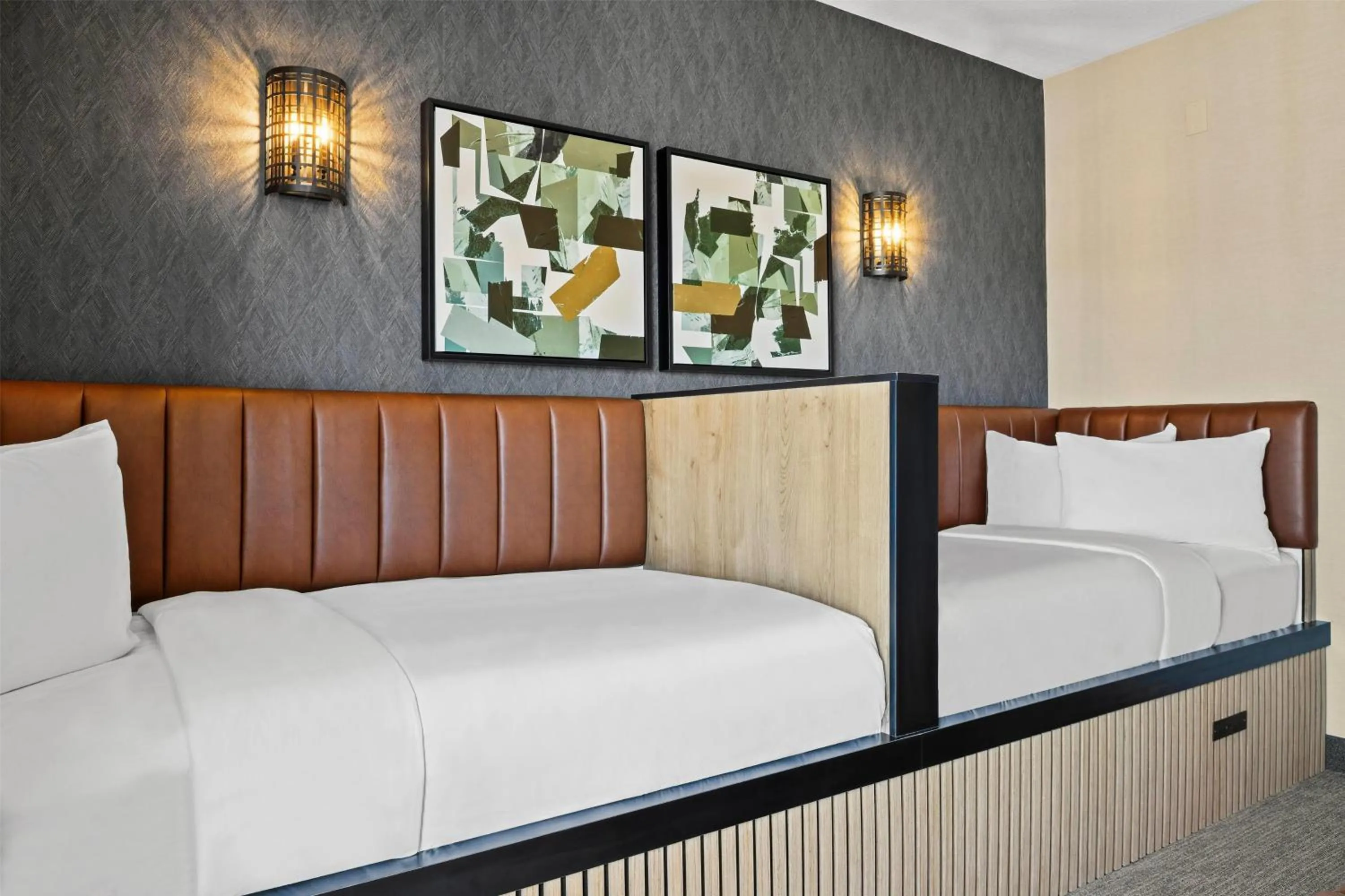 Photo of the whole room, Bed in Ramada by Wyndham Drumheller Hotel & Suites