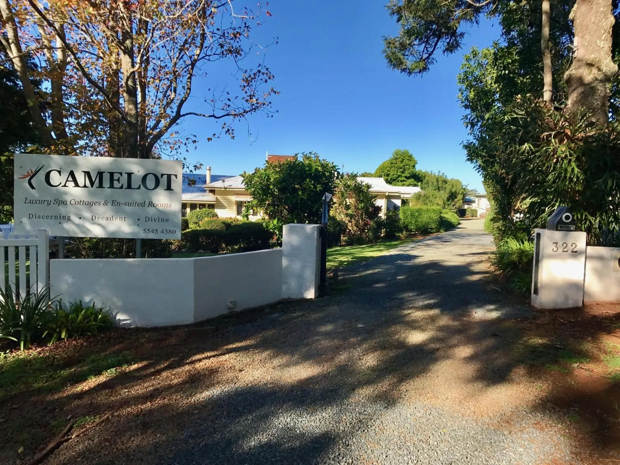 Facade/entrance in Camelot Boutique Accommodation