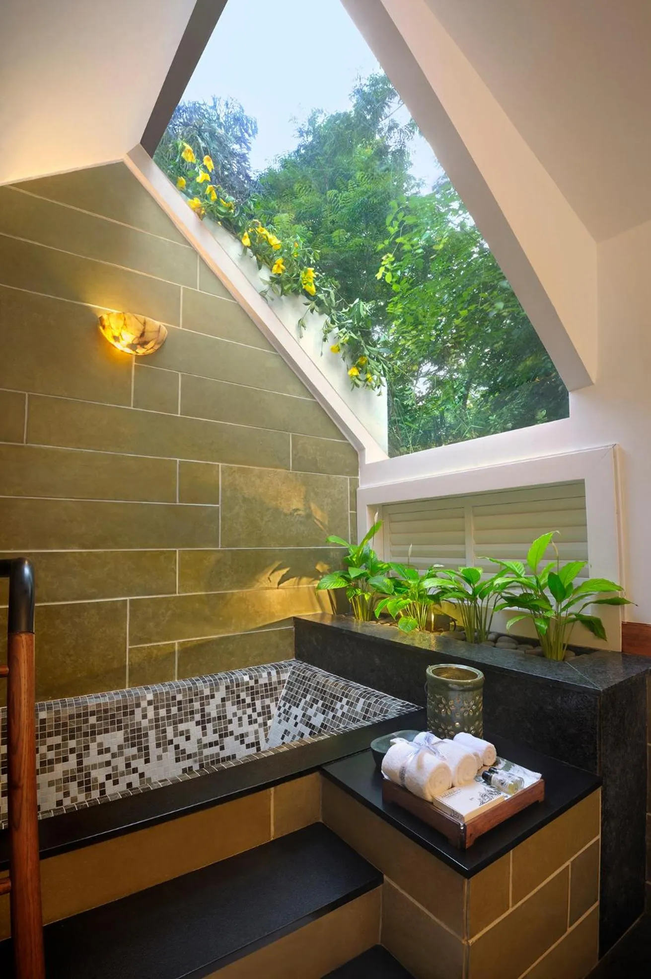 Bathroom in Amanvana Spa Resort, Coorg
