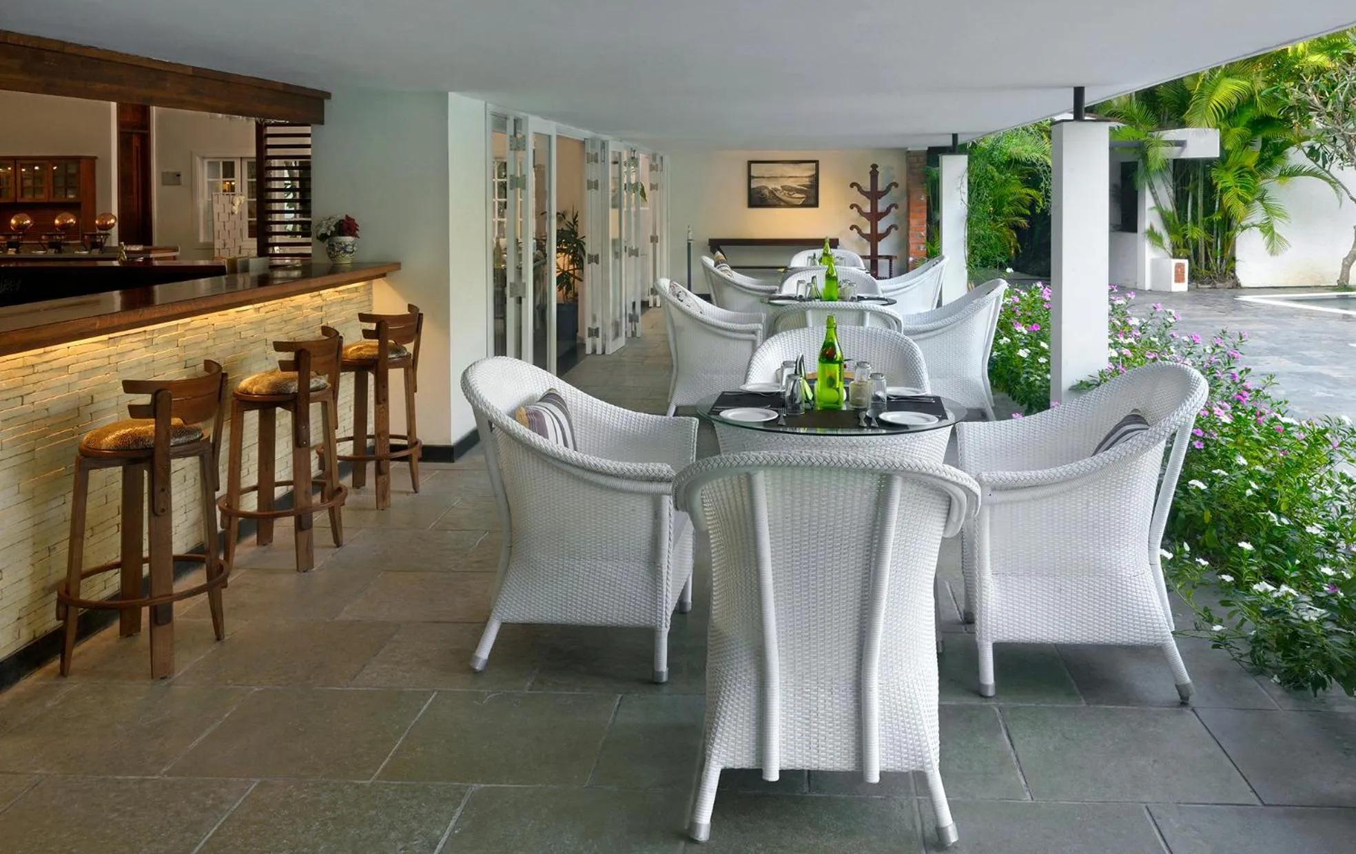 Restaurant/places to eat in Amanvana Spa Resort, Coorg