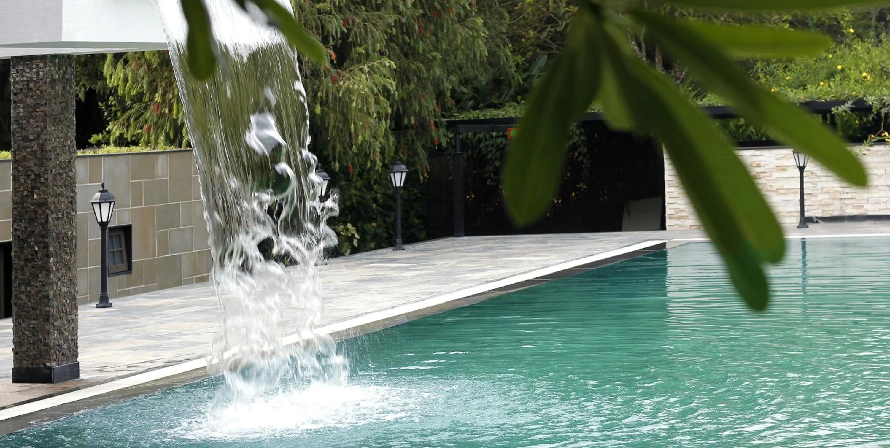 Swimming pool in Amanvana Spa Resort, Coorg