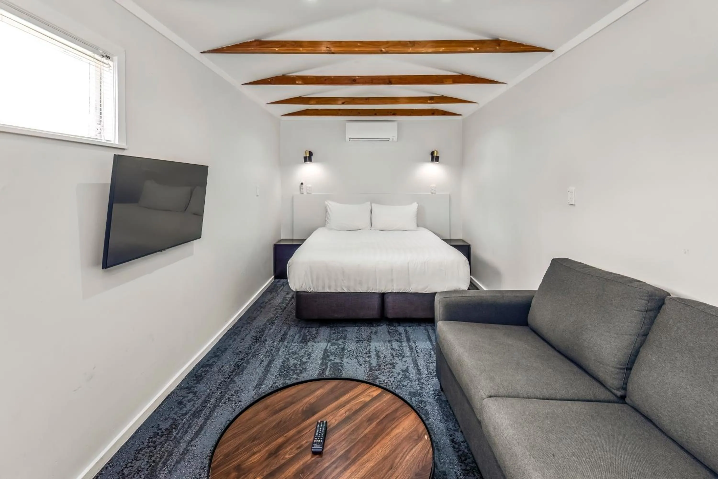 Bed in Poenamo Hotel