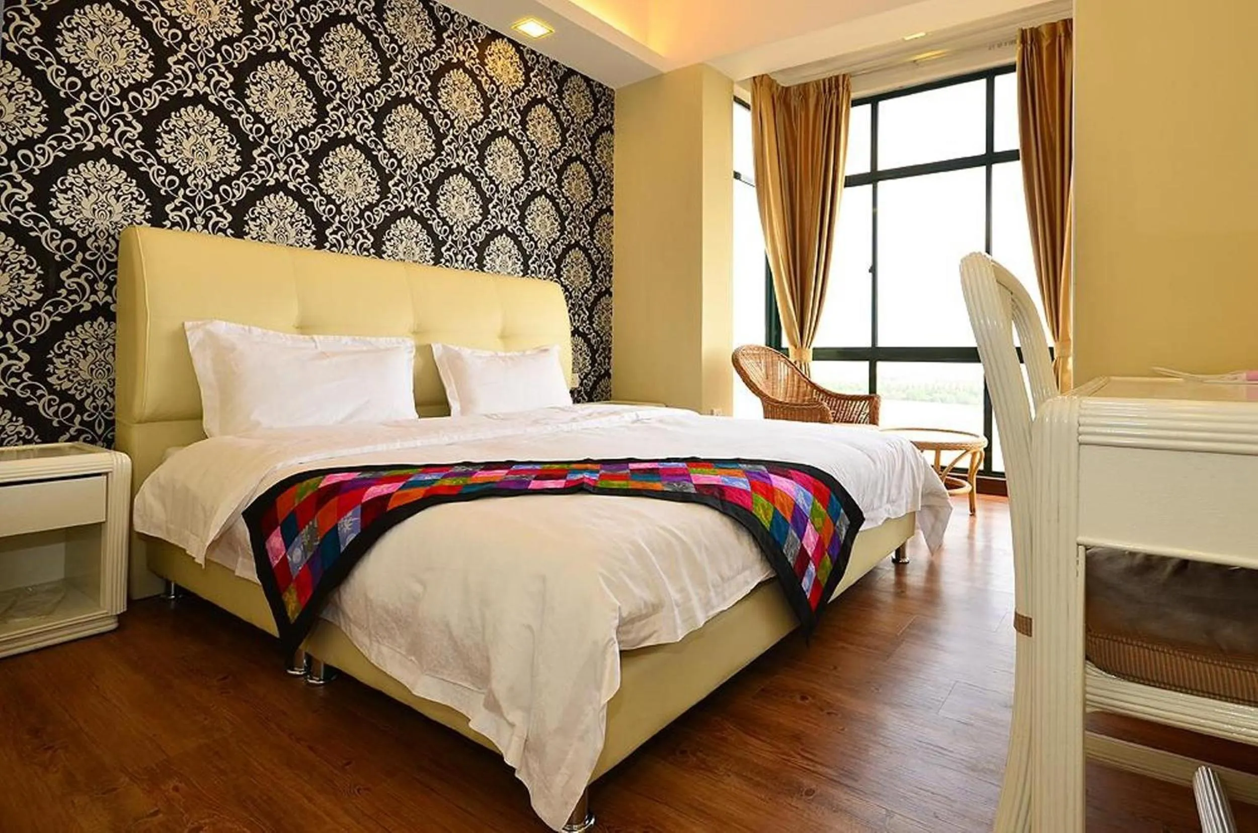 Day, Bed in Jetty Suites Apartments