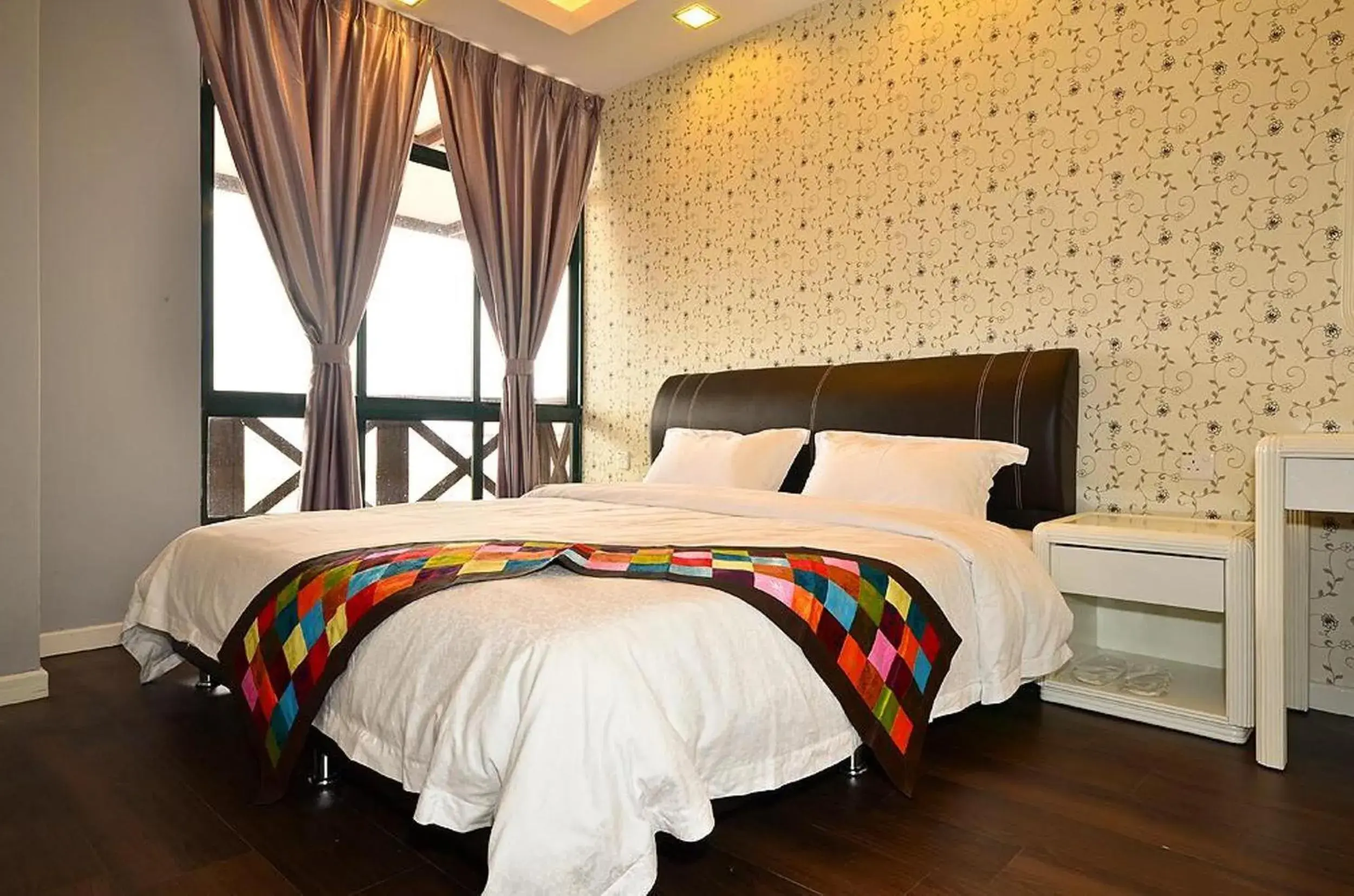 One-Bedroom Suite with City View in Jetty Suites Apartments One-Bedroom Suite with City View in Jetty Suites Apartments