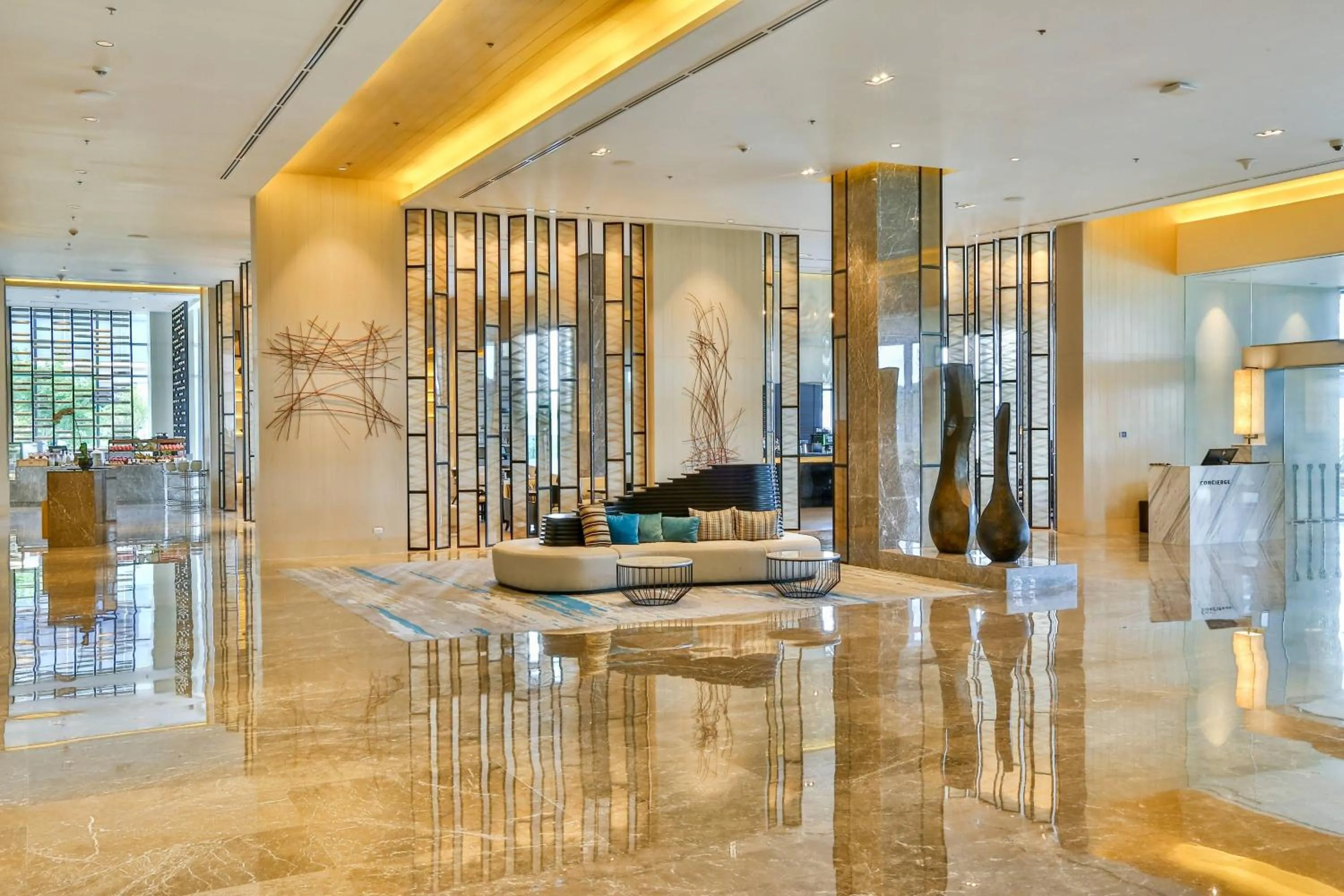 Lobby or reception in Courtyard by Marriott Iloilo