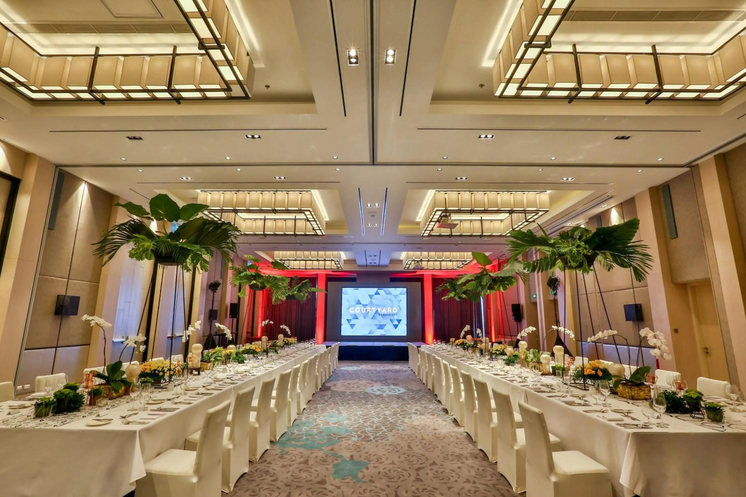 Meeting/conference room in Courtyard by Marriott Iloilo