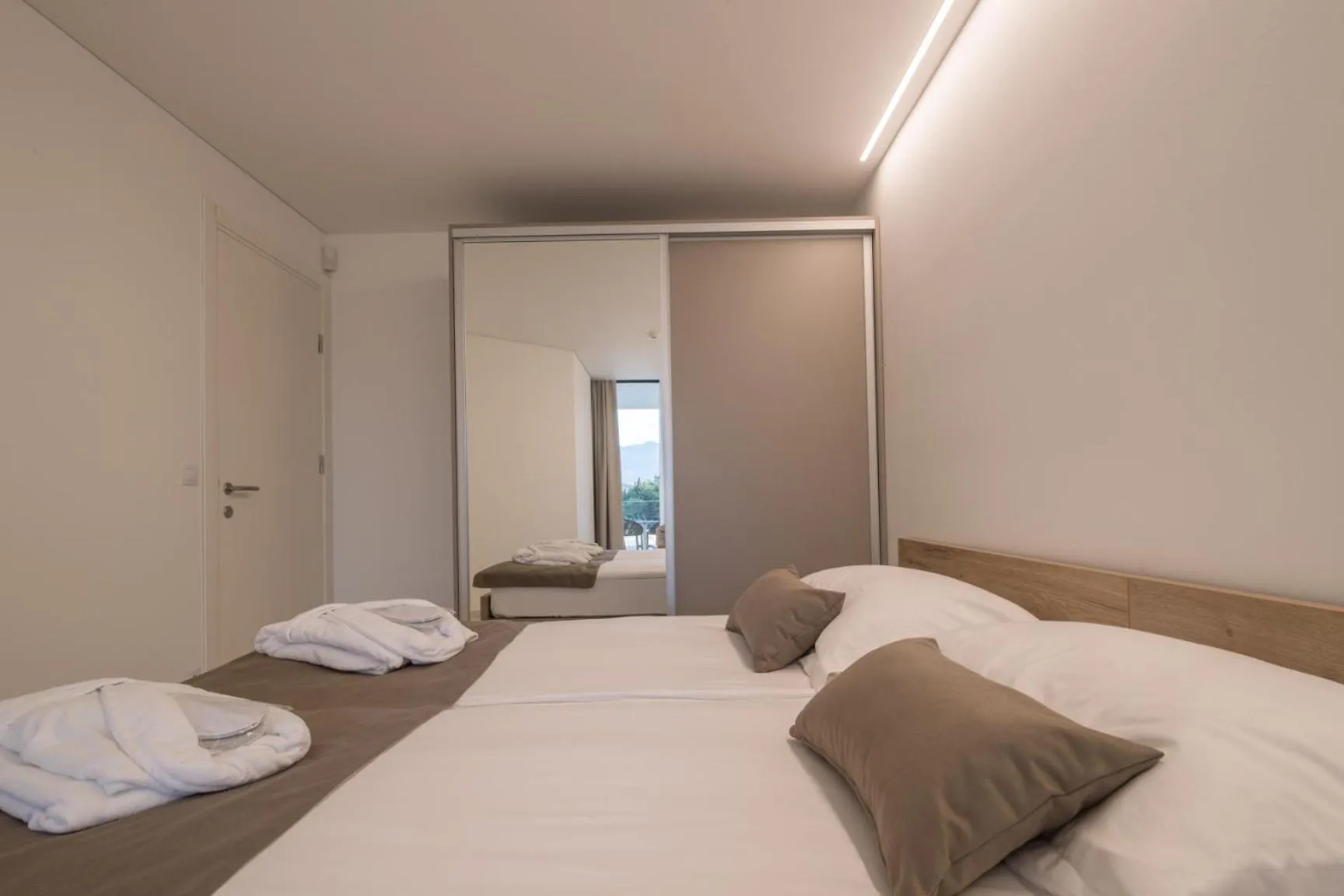 Bed in Aparthotel Joel