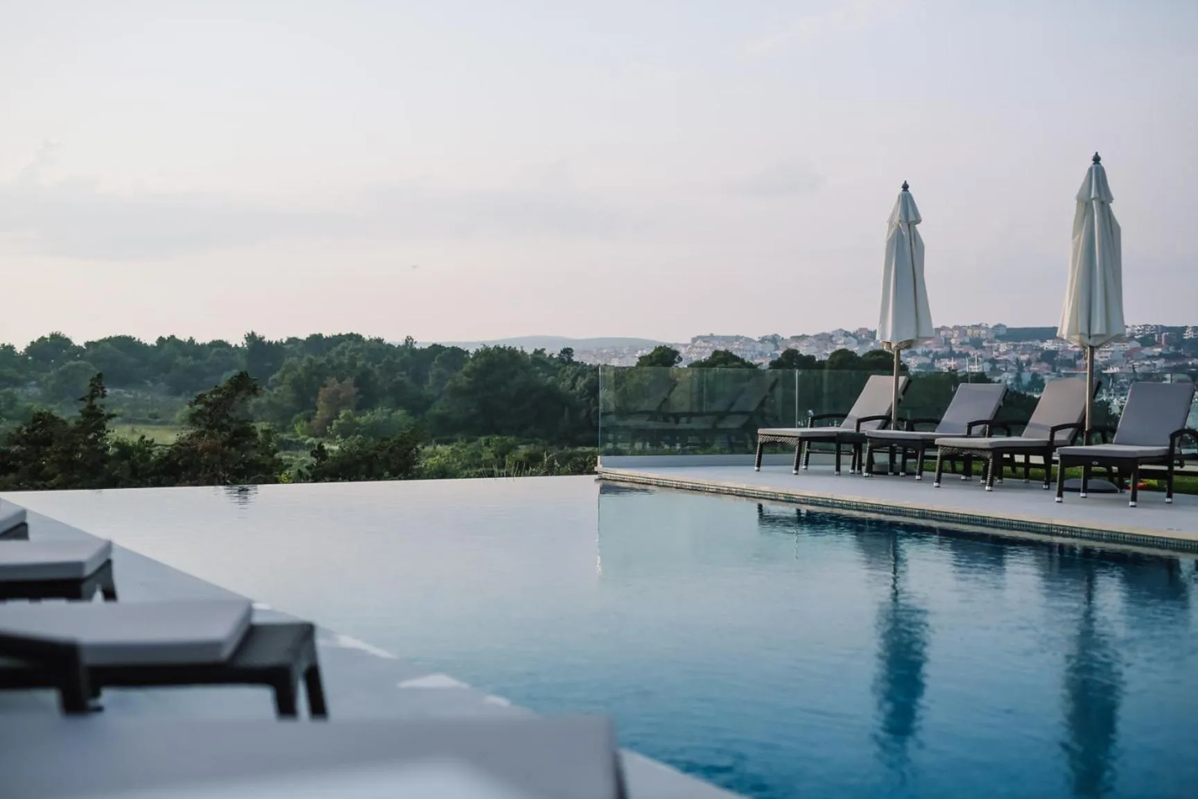 Swimming pool in Aparthotel Joel