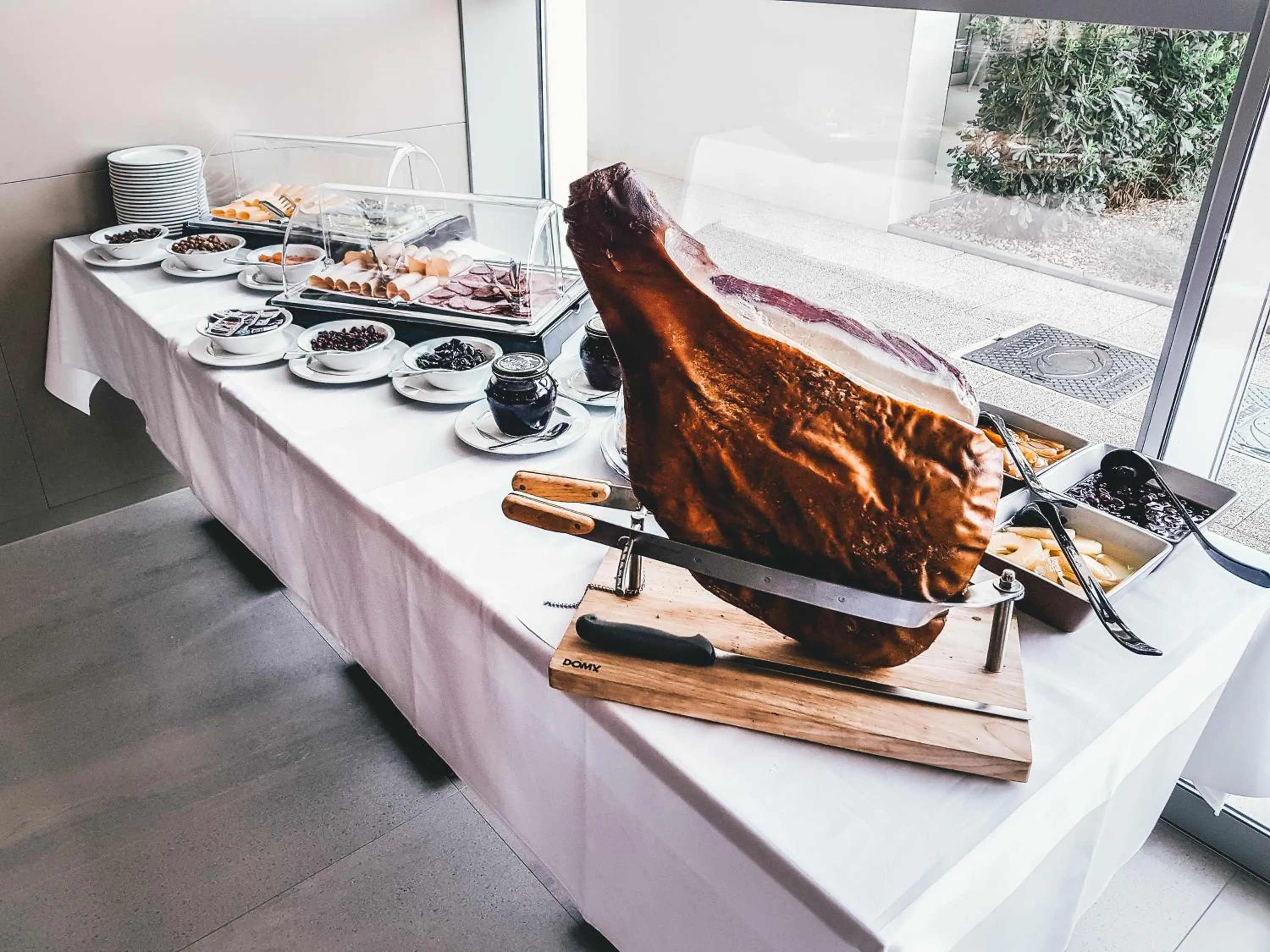 Breakfast in Aparthotel Joel