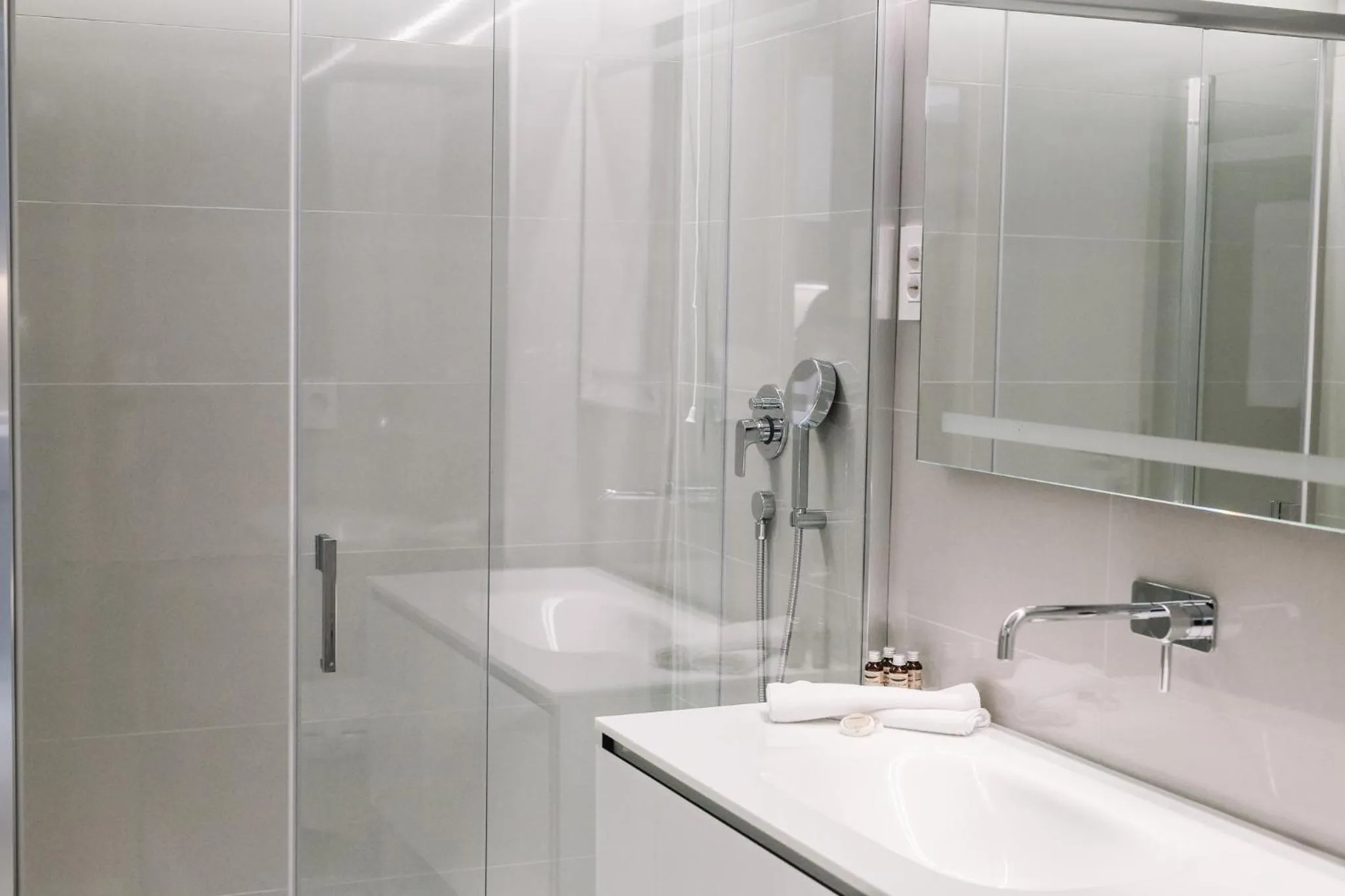 Shower in Aparthotel Joel