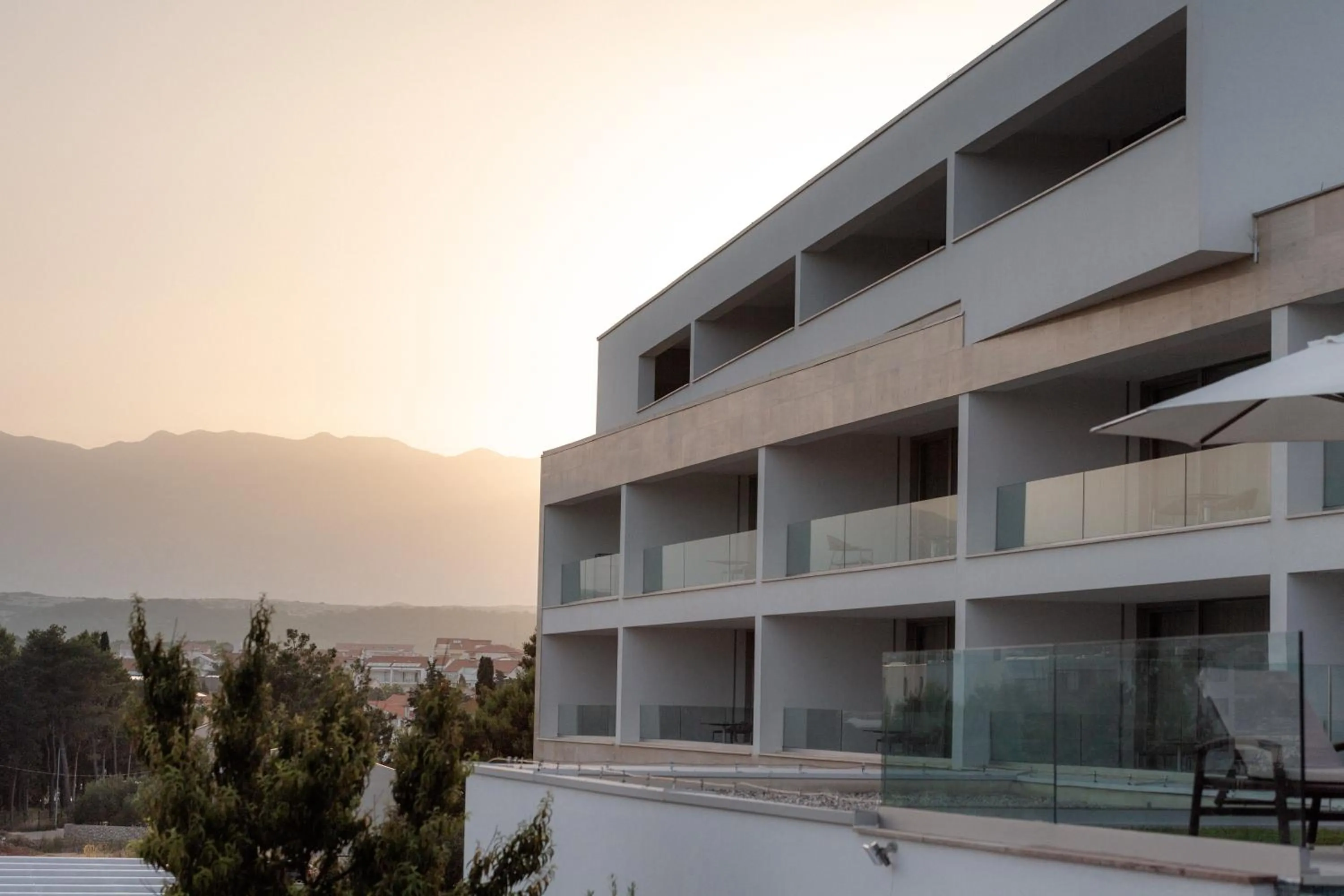 Property building in Aparthotel Joel