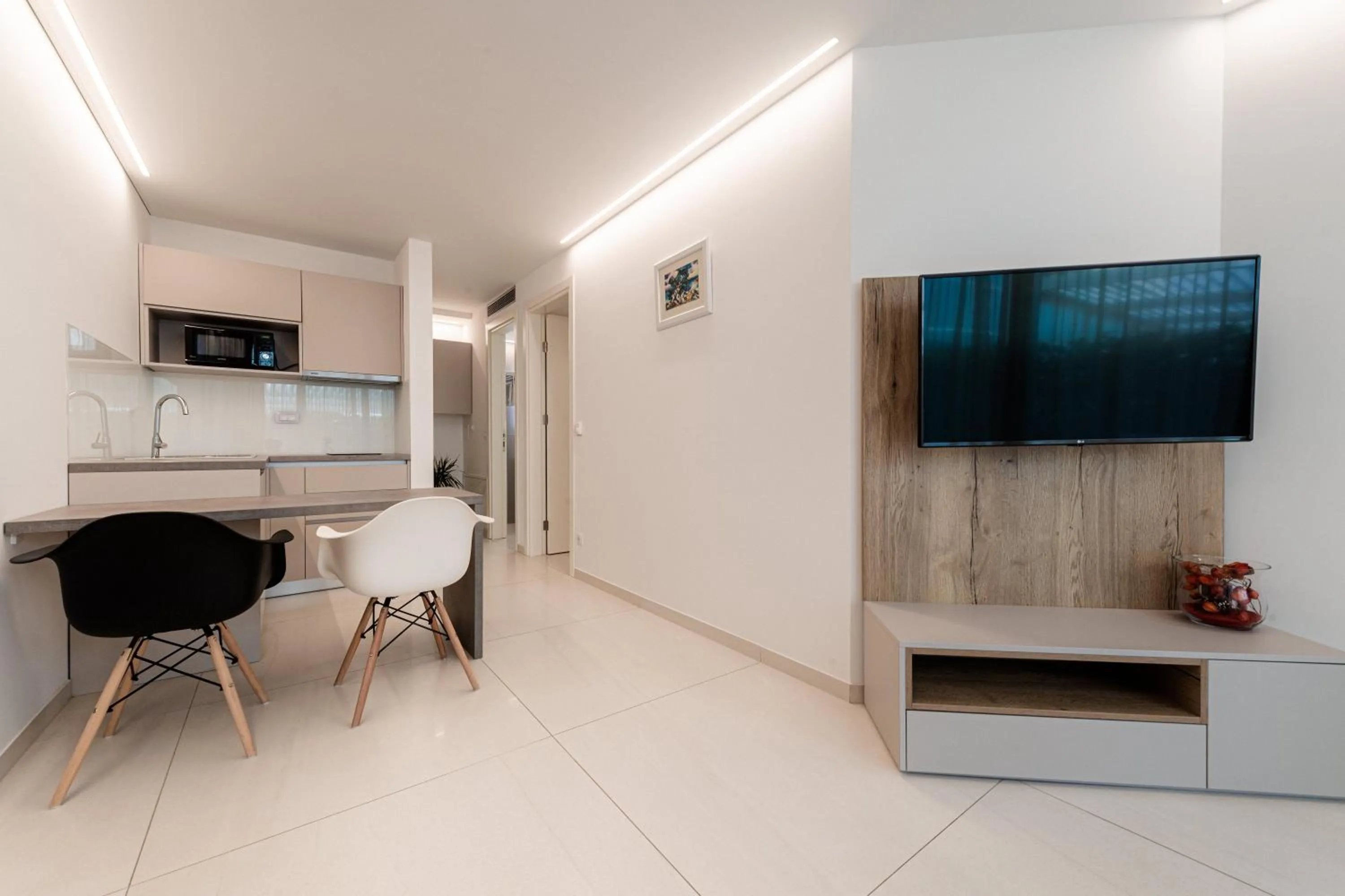 TV and multimedia in Aparthotel Joel