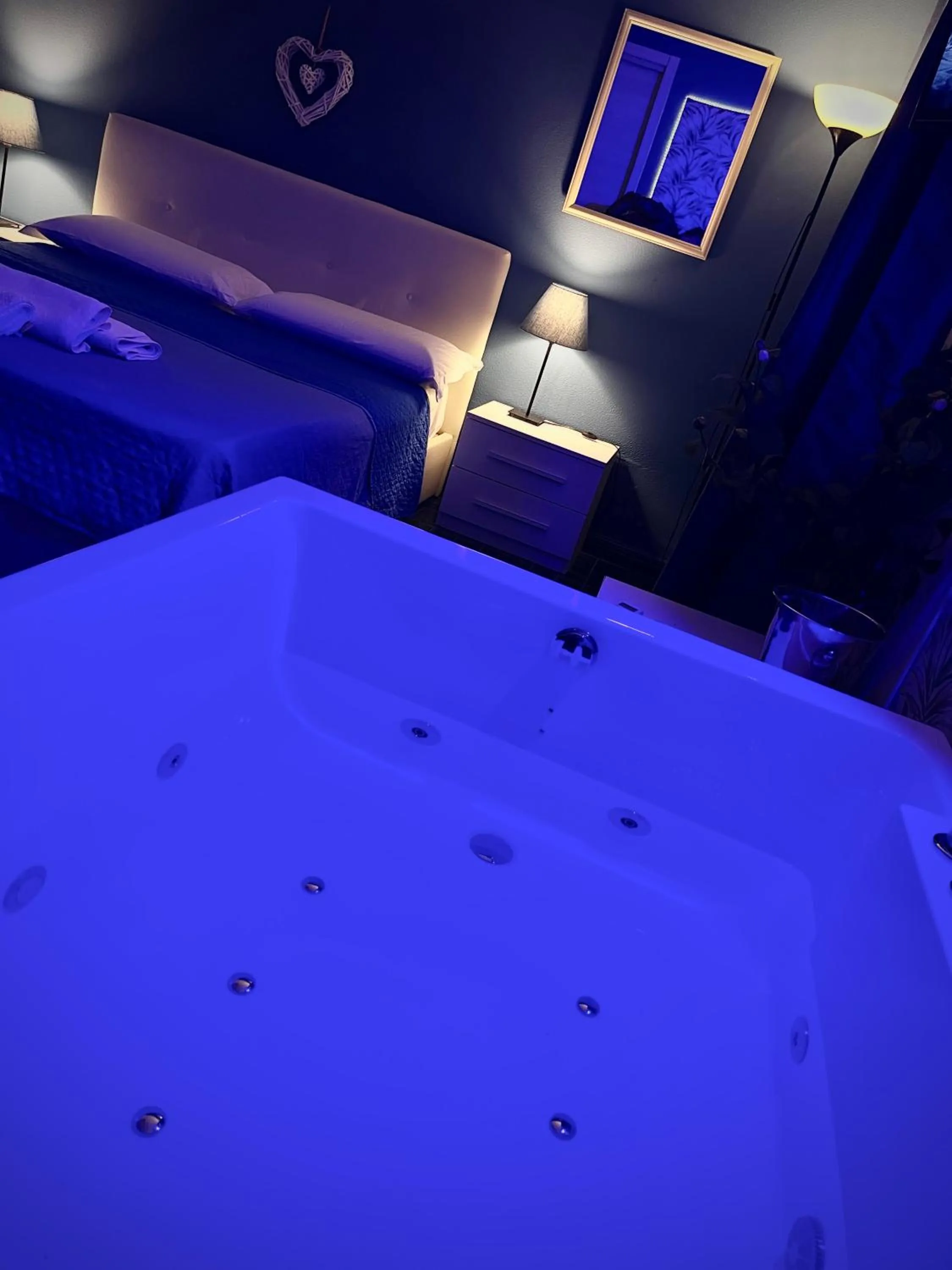 Bed in Etnea Glamour House