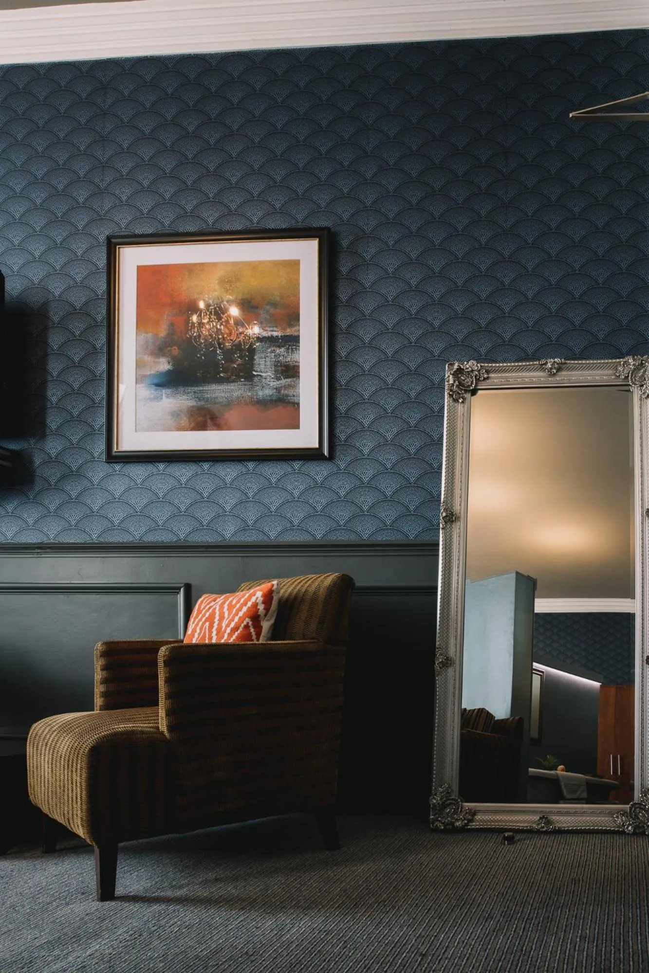 Seating area in The Sun Hotel & Bar