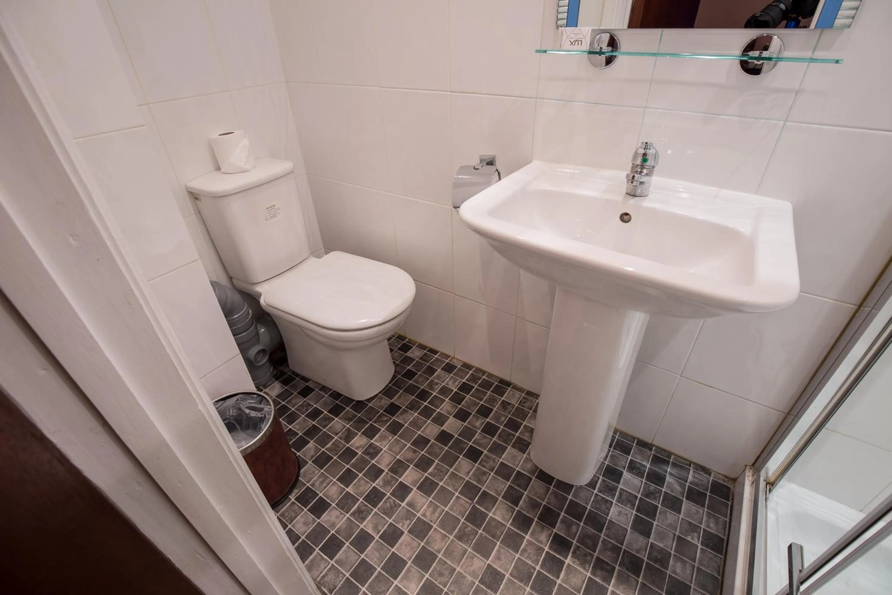 Bathroom in Banks Hotel