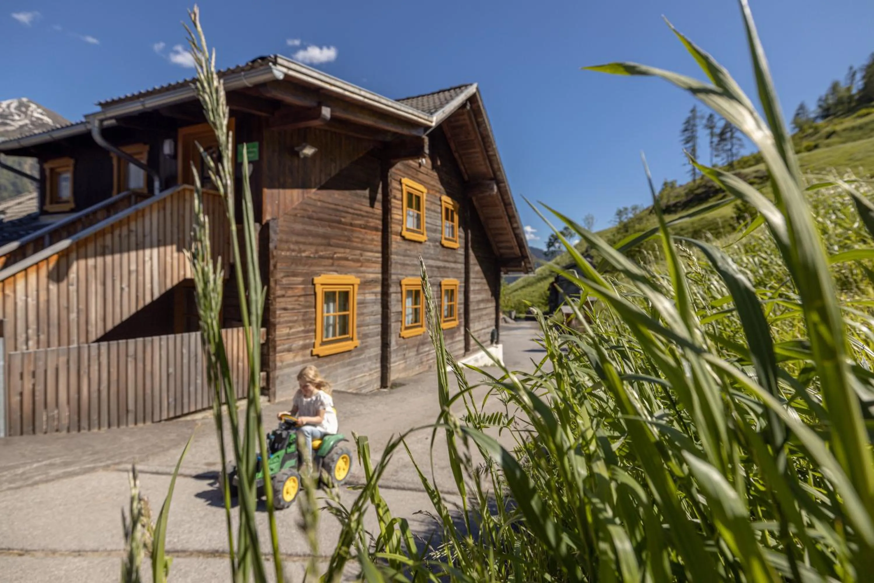 Property building in Ferienwohnung Suntinger