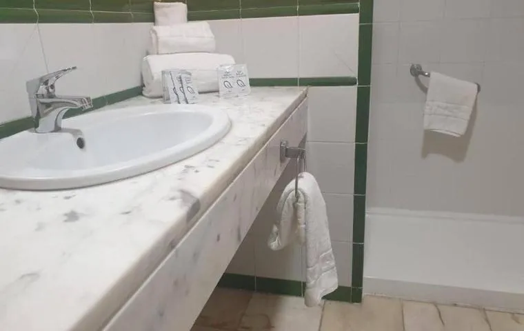 Bathroom in Ele Andarax