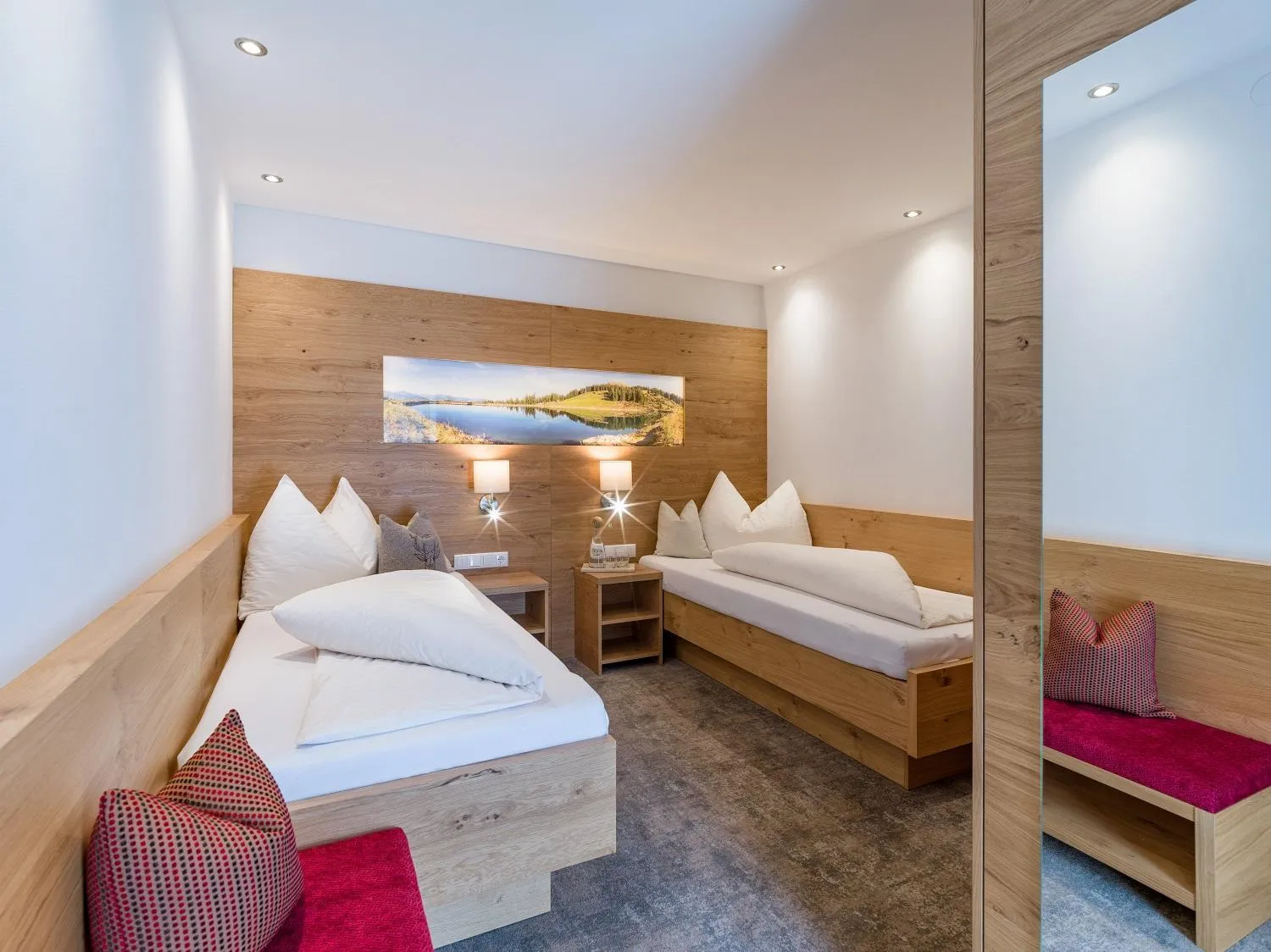 Photo of the whole room in Hotel Post