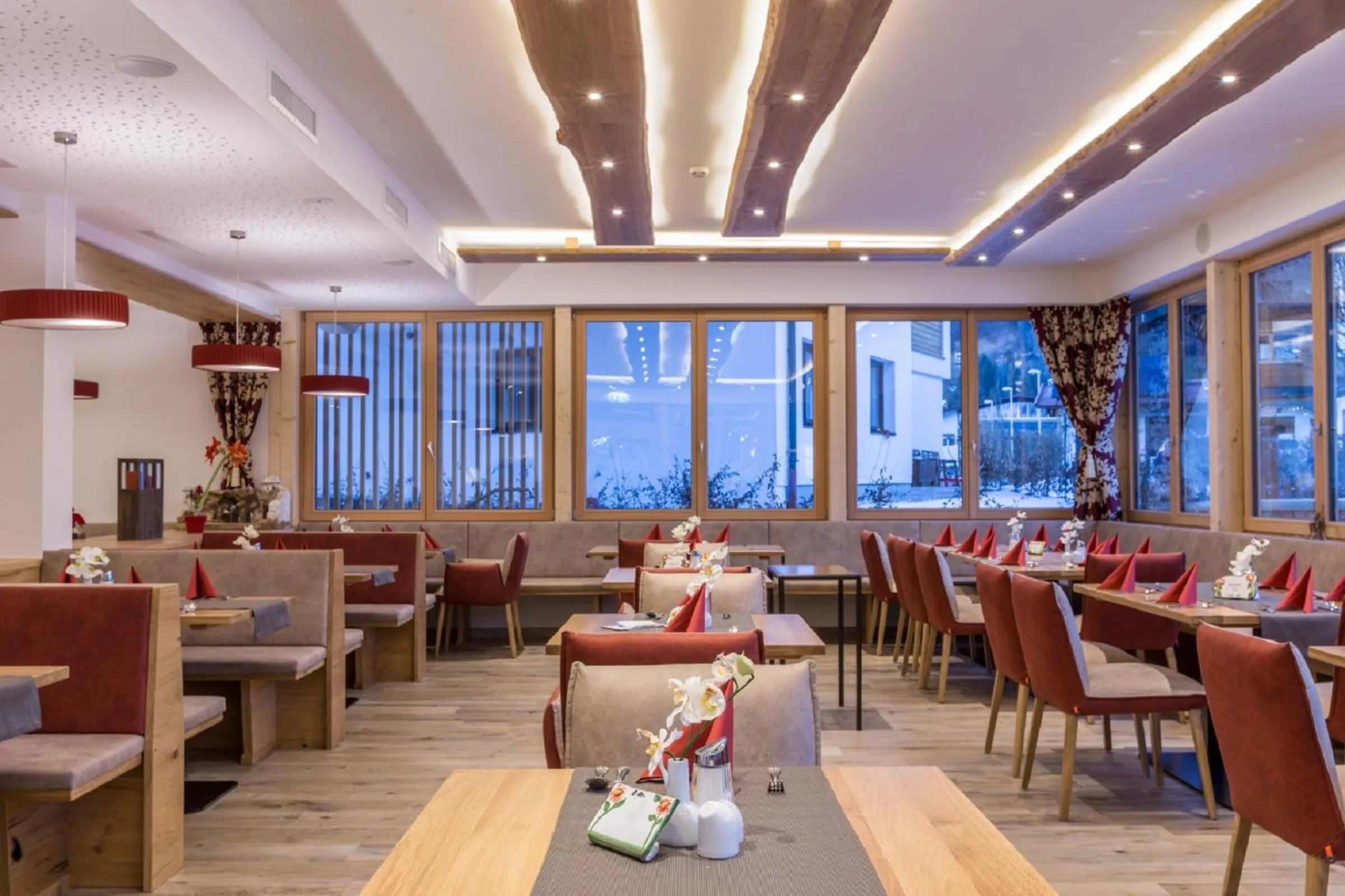 Dining area in Hotel Post