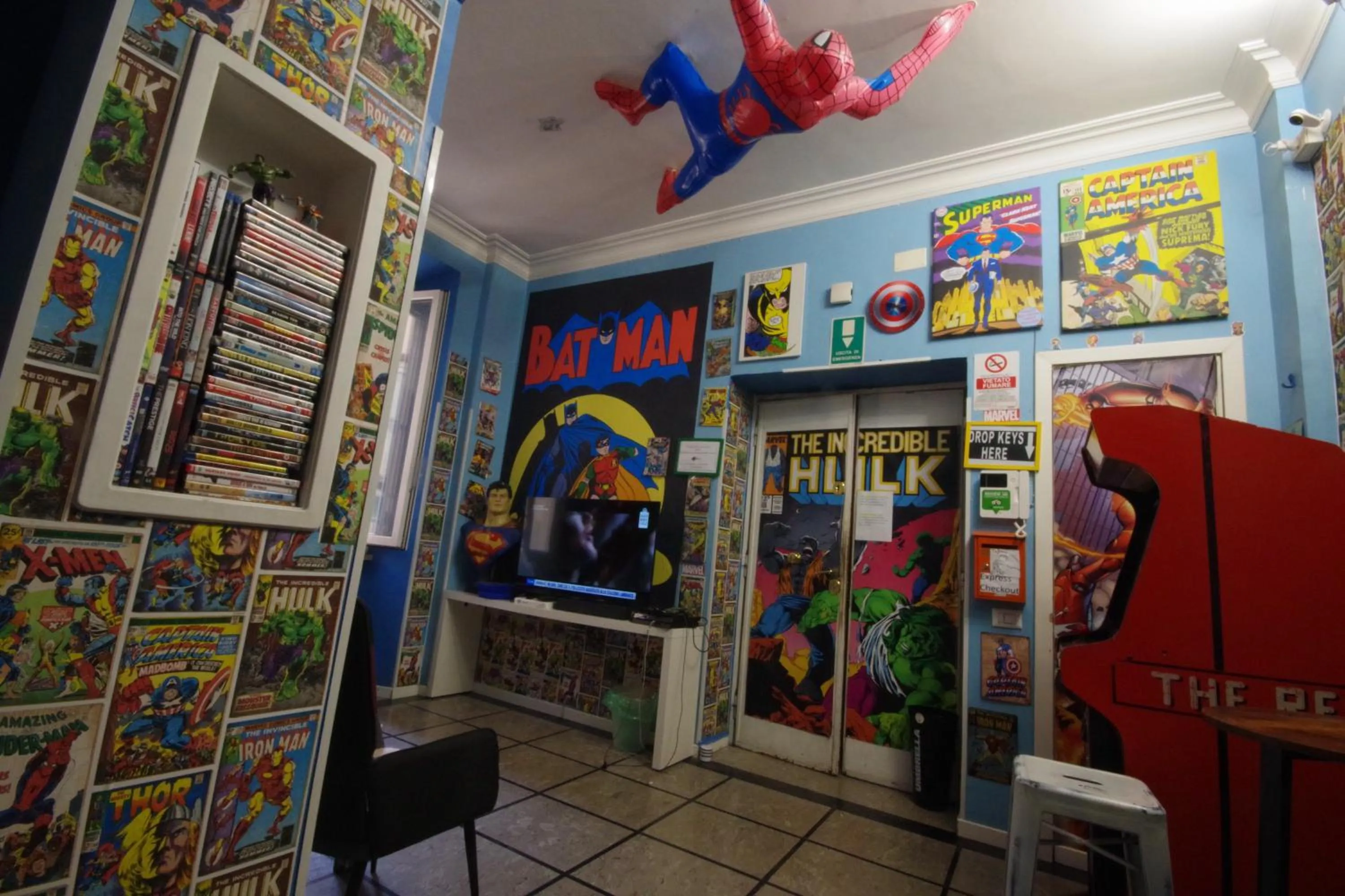 Comics Guesthouse Hostel