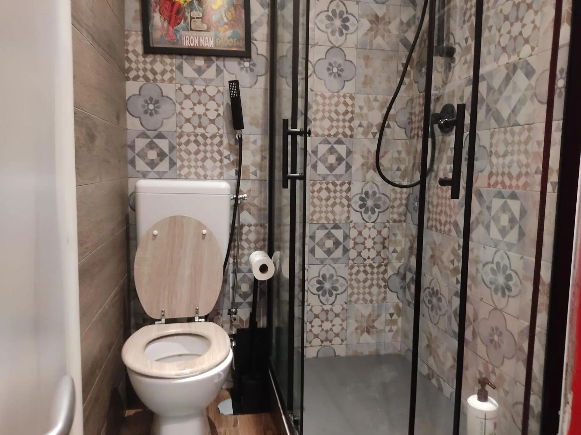 Comics Guesthouse Hostel